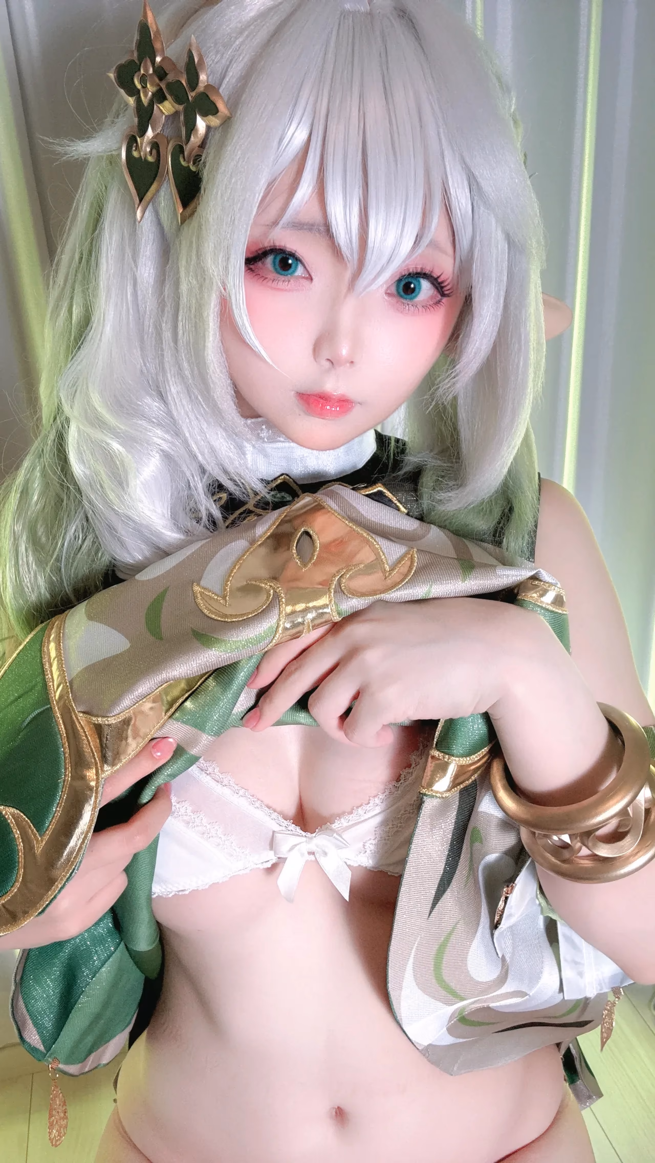 Chuchu Nagomitei as Nahida — cosplay photo 48 of 82