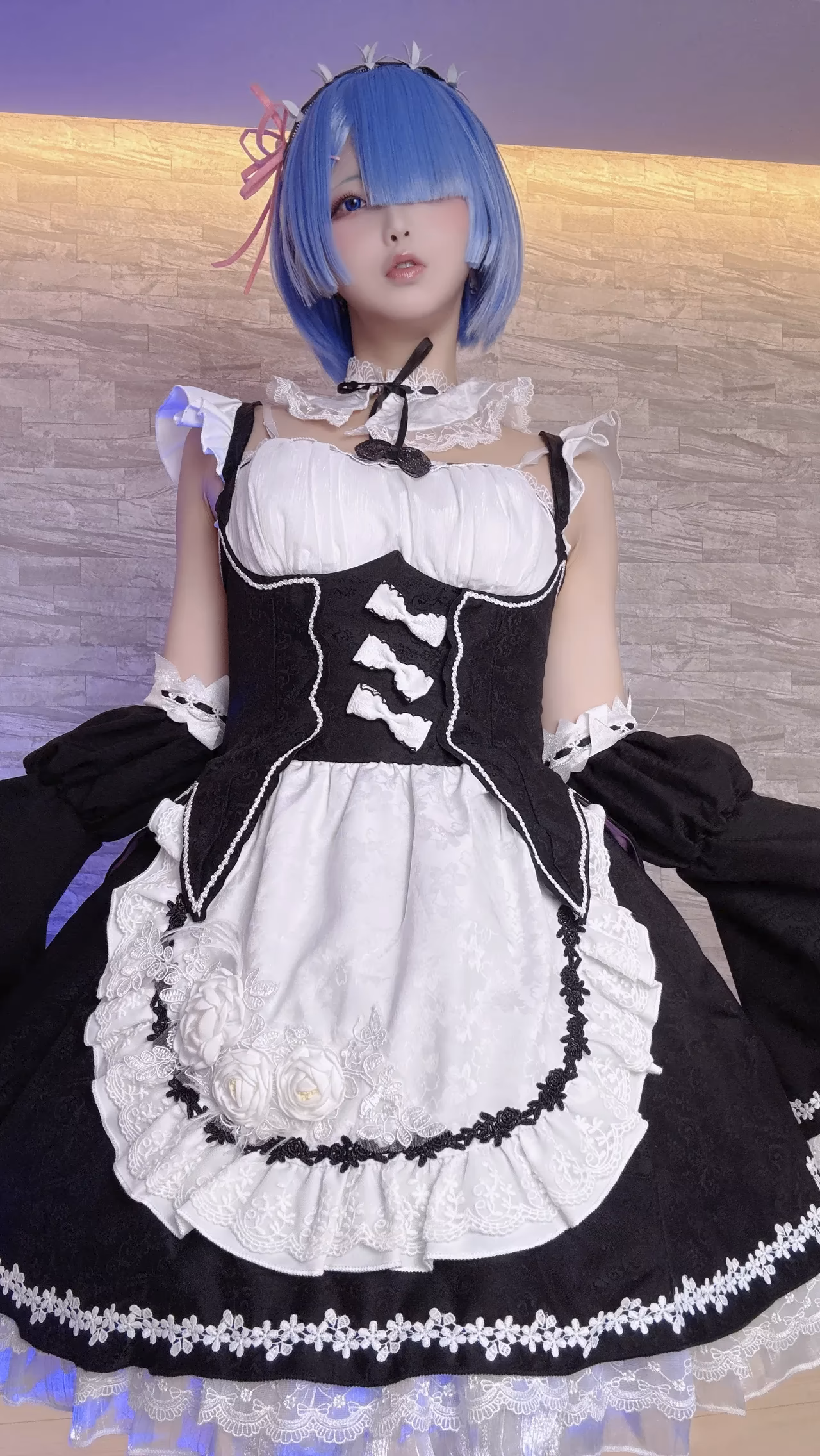 Chuchu Nagomitei as Rem — cosplay photo 11 of 78