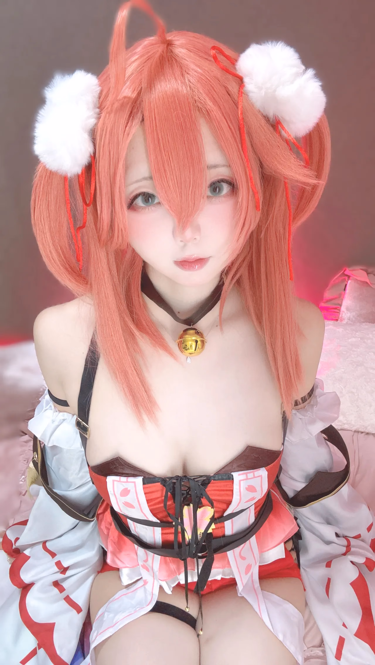 Chuchu Nagomitei as Sakura Miko — cosplay photo 12 of 89