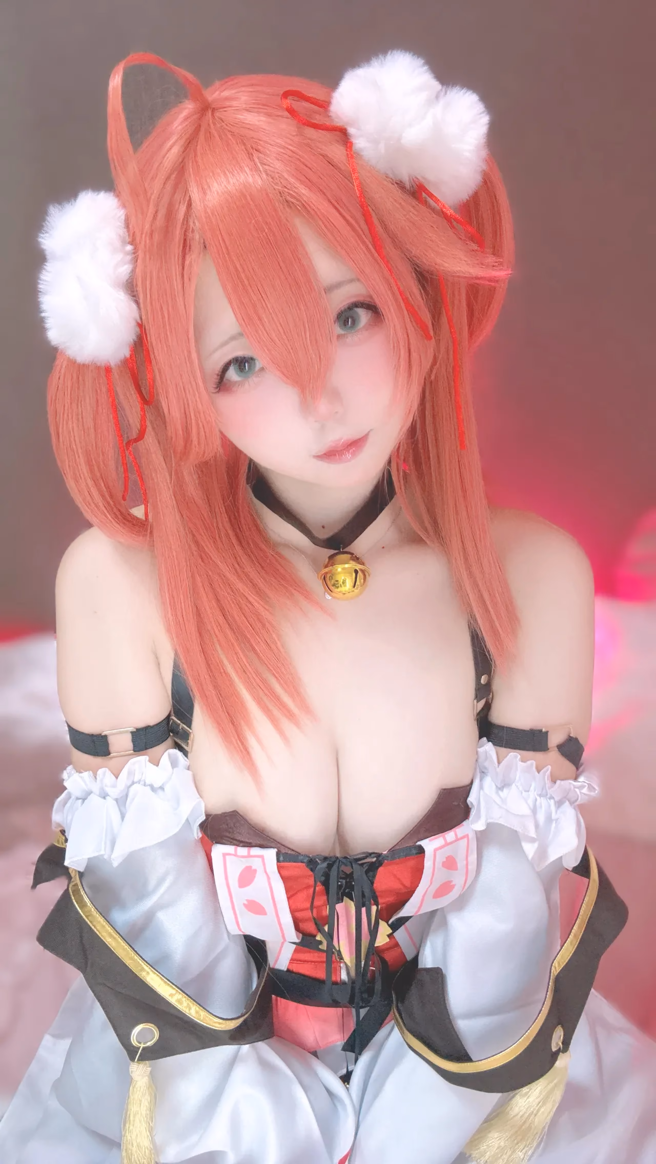 Chuchu Nagomitei as Sakura Miko — cosplay photo 29 of 89