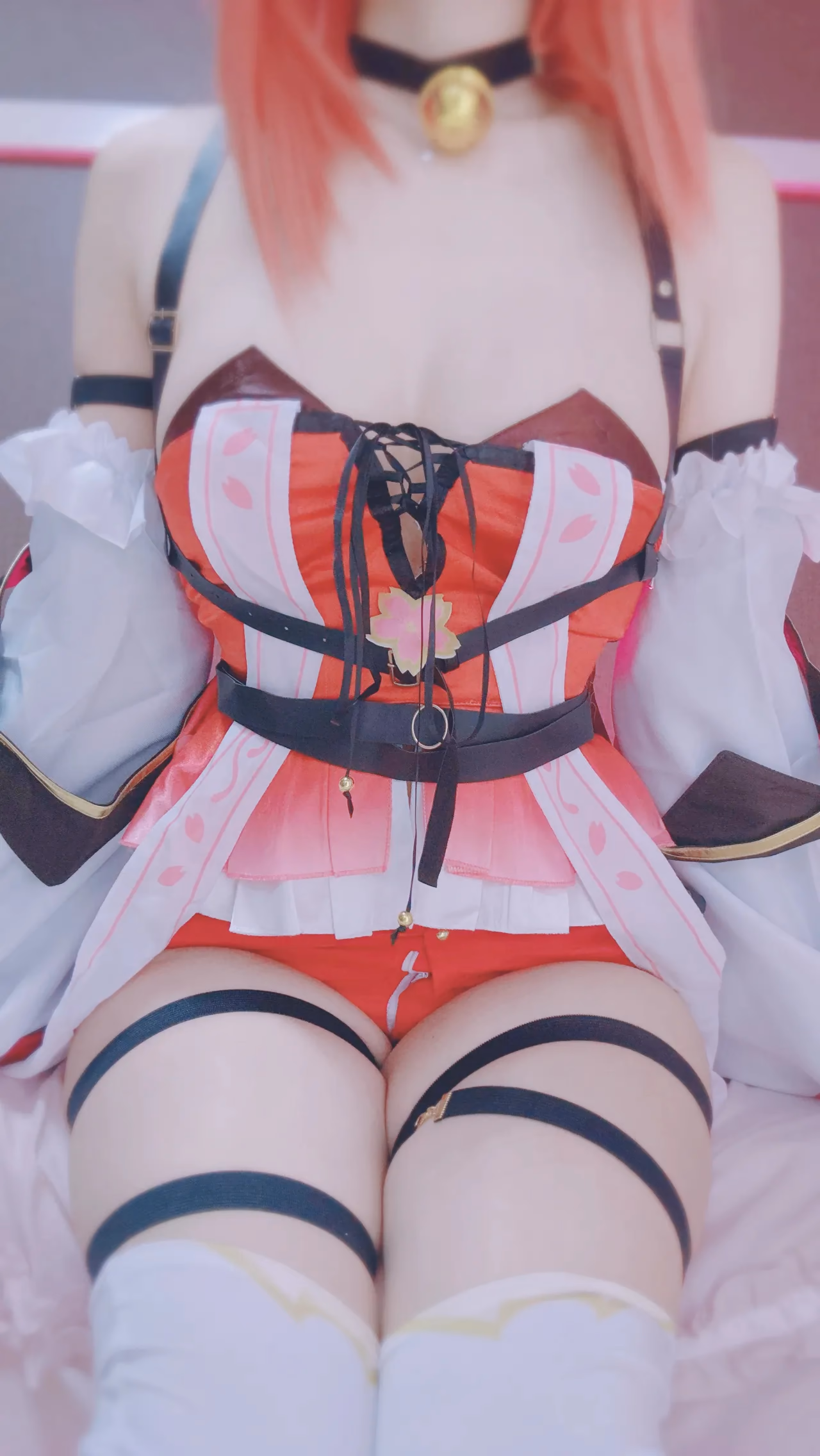 Chuchu Nagomitei as Sakura Miko — cosplay photo 45 of 89