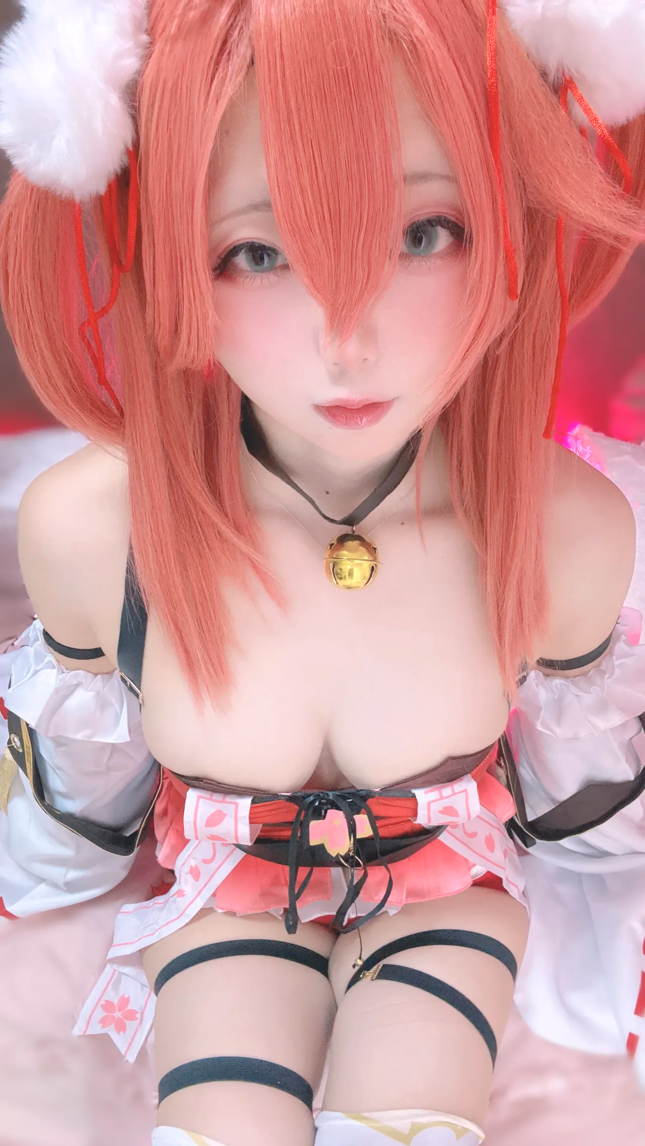 Chuchu Nagomitei as Sakura Miko — cosplay photo 47 of 89