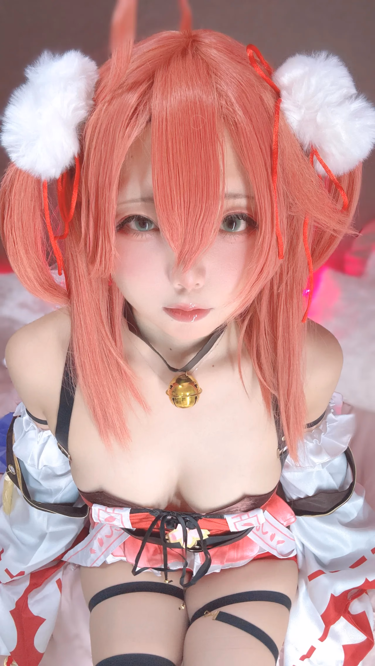 Chuchu Nagomitei as Sakura Miko — cosplay photo 49 of 89