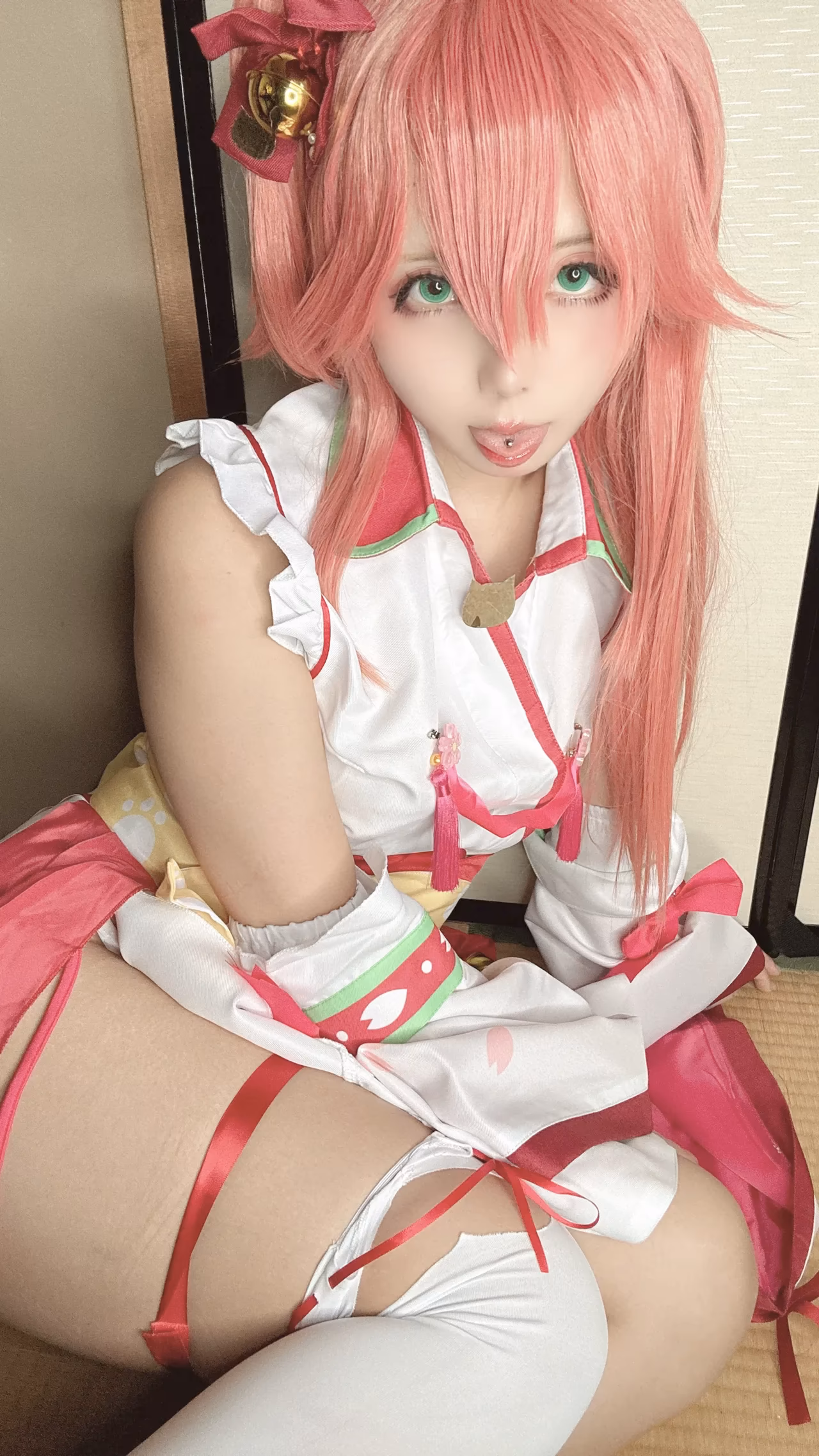 Chuchu Nagomitei as Sakura Miko — cosplay photo 41 of 50