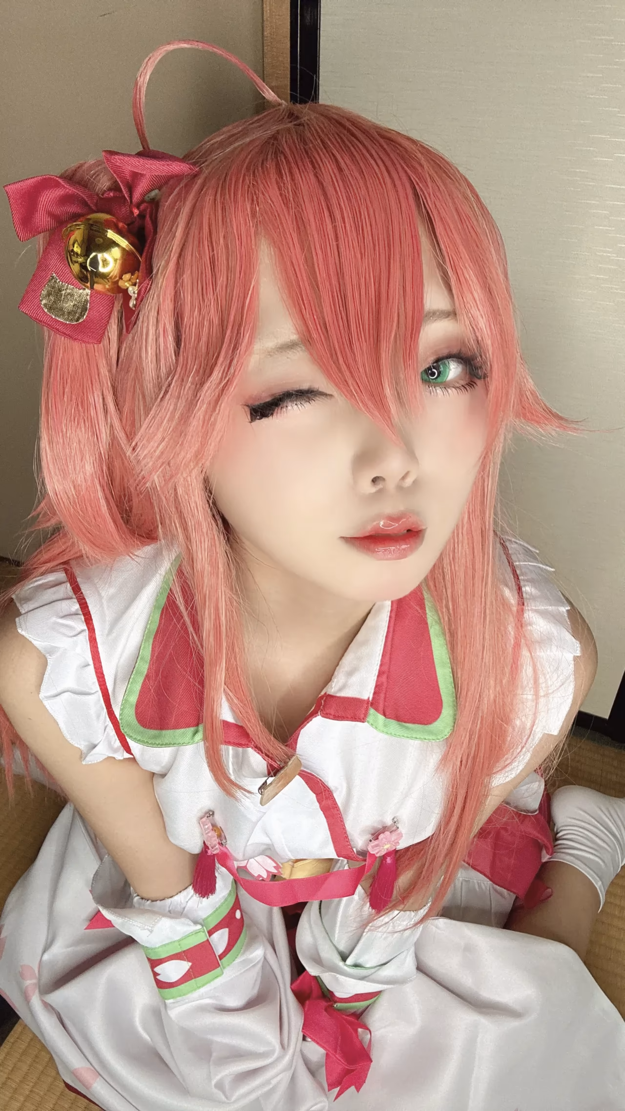 Chuchu Nagomitei as Sakura Miko — cosplay photo 44 of 50