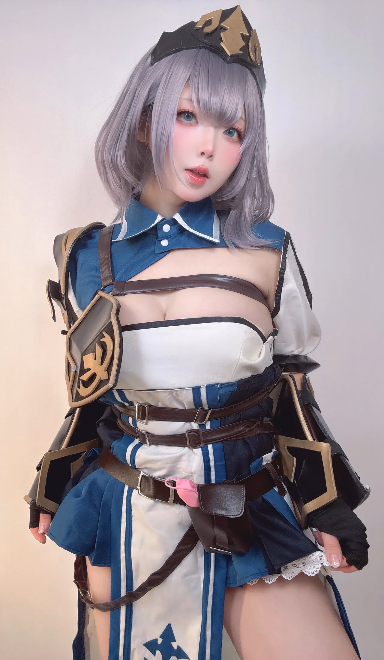 Chuchu Nagomitei as Shirogane Noel — cosplay photo 60 of 114