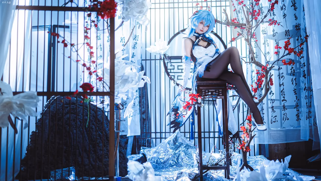 Chunmomo as Ganyu — cosplay photo 2 of 27
