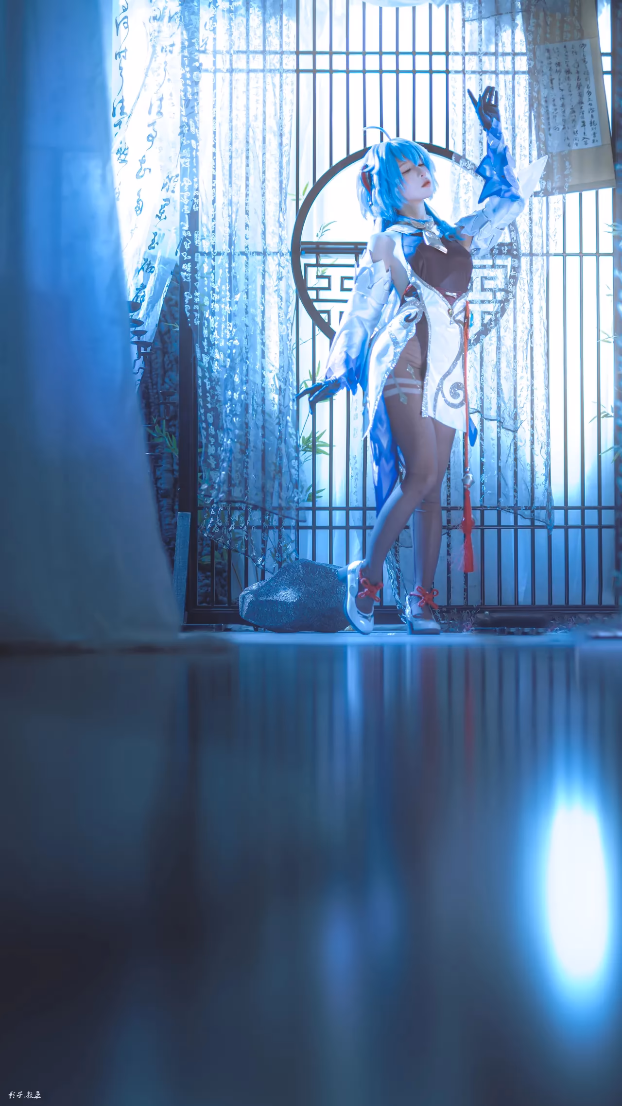 Chunmomo as Ganyu — cosplay photo 2 of 27