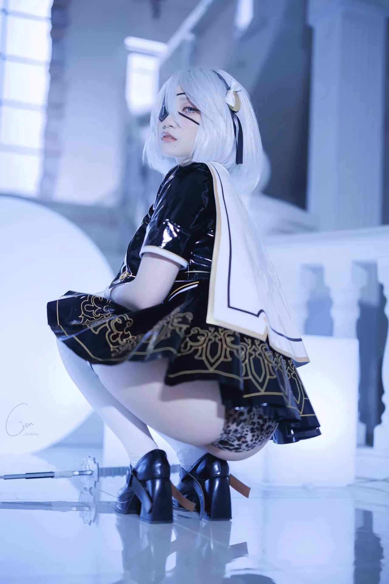 Cien Cosplay as 2B — cosplay photo 12 of 32