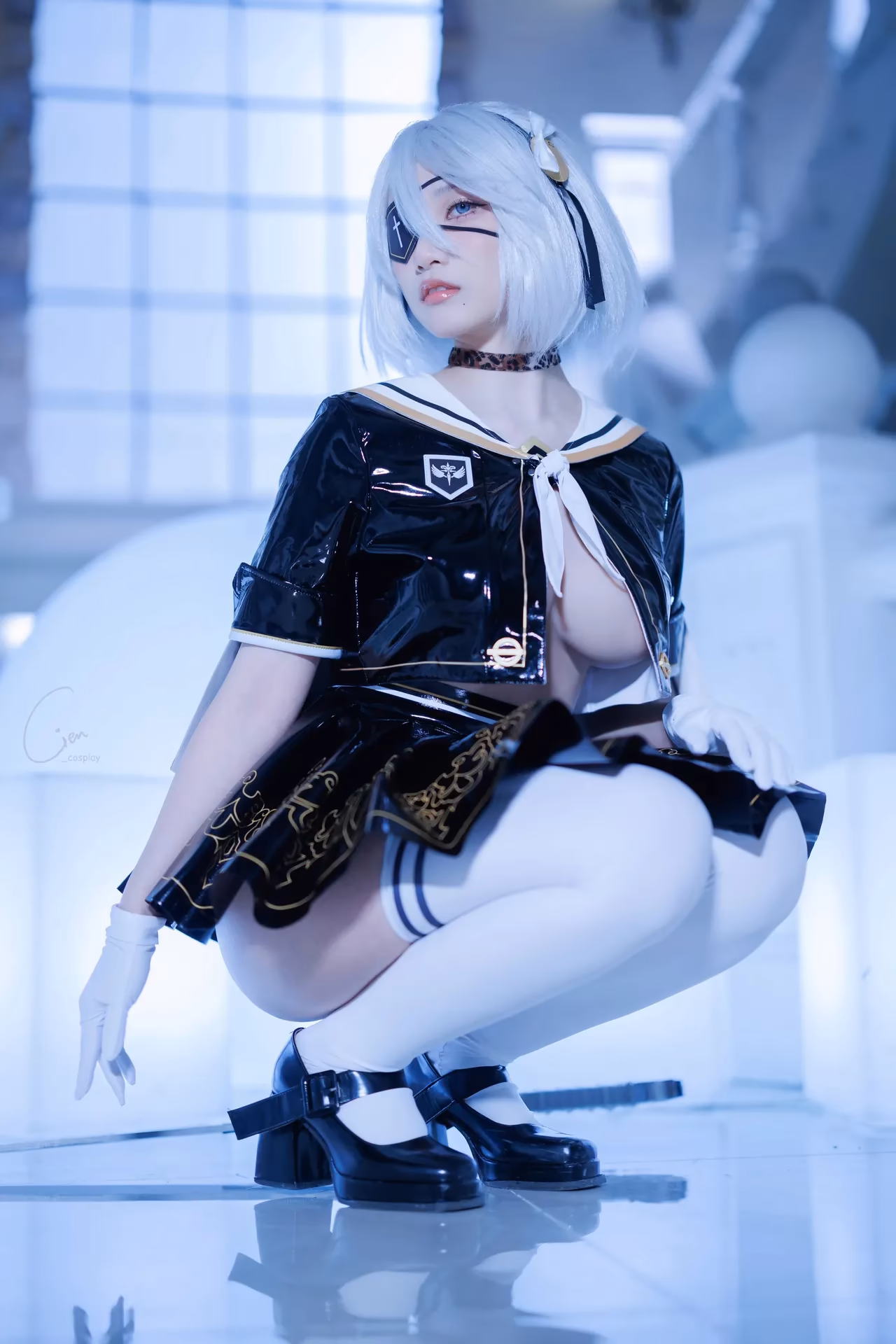 Cien Cosplay as 2B — cosplay photo 13 of 32