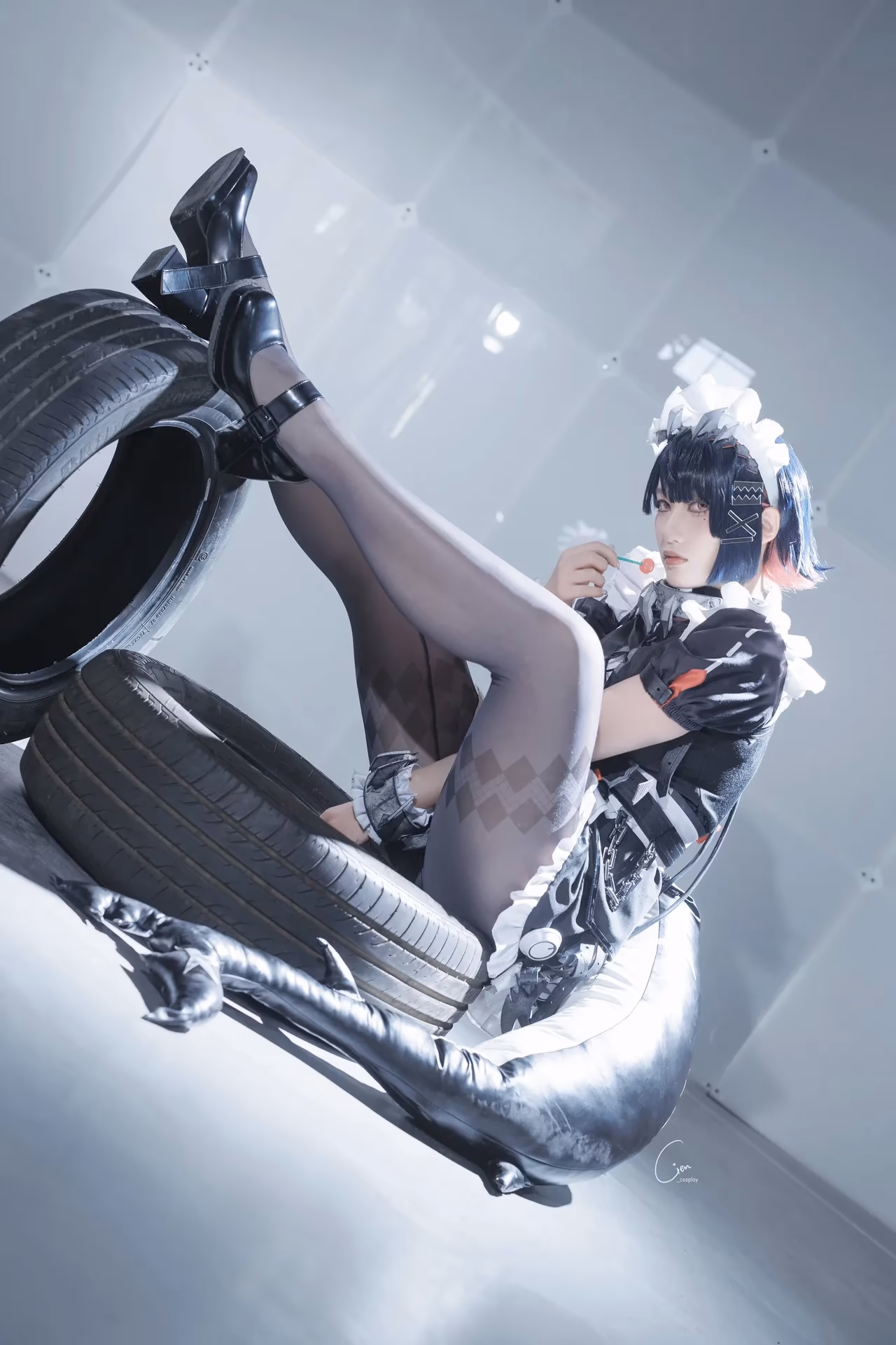Cien Cosplay as Ellen Joe — cosplay photo 19 of 30