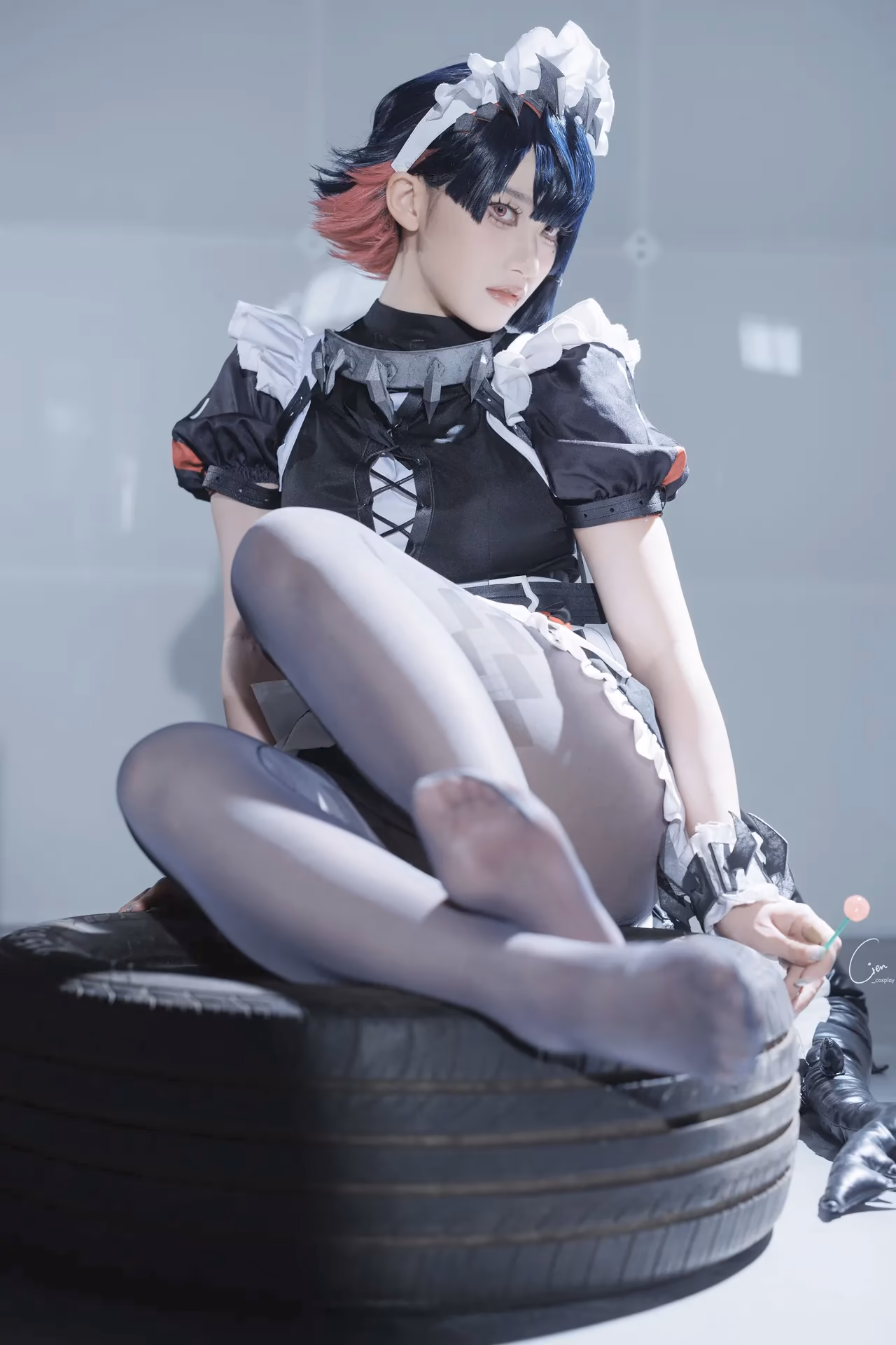 Cien Cosplay as Ellen Joe — cosplay photo 21 of 30