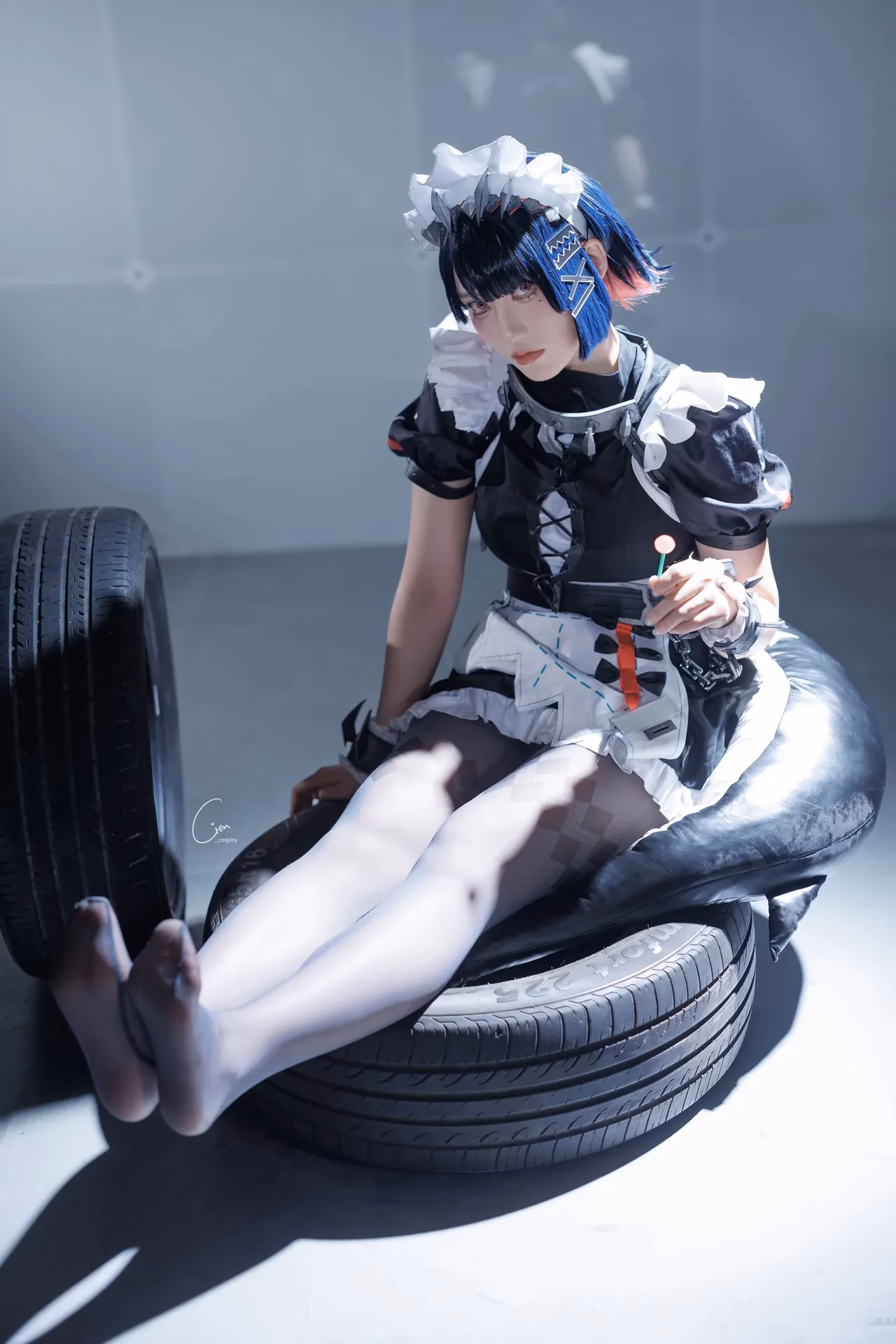 Cien Cosplay as Ellen Joe — cosplay photo 24 of 30