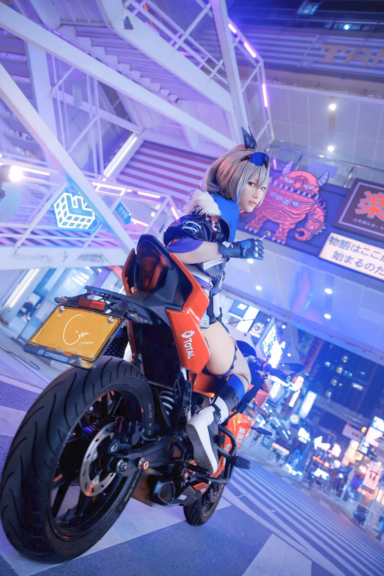 Cien Cosplay as Silver Wolf — cosplay photo 20 of 29
