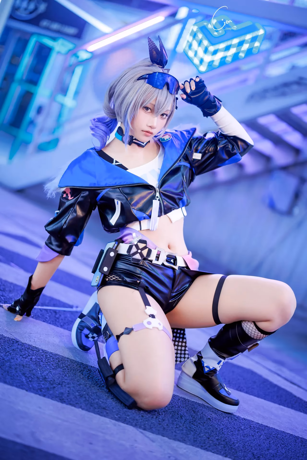 Cien Cosplay as Silver Wolf — cosplay photo 6 of 29