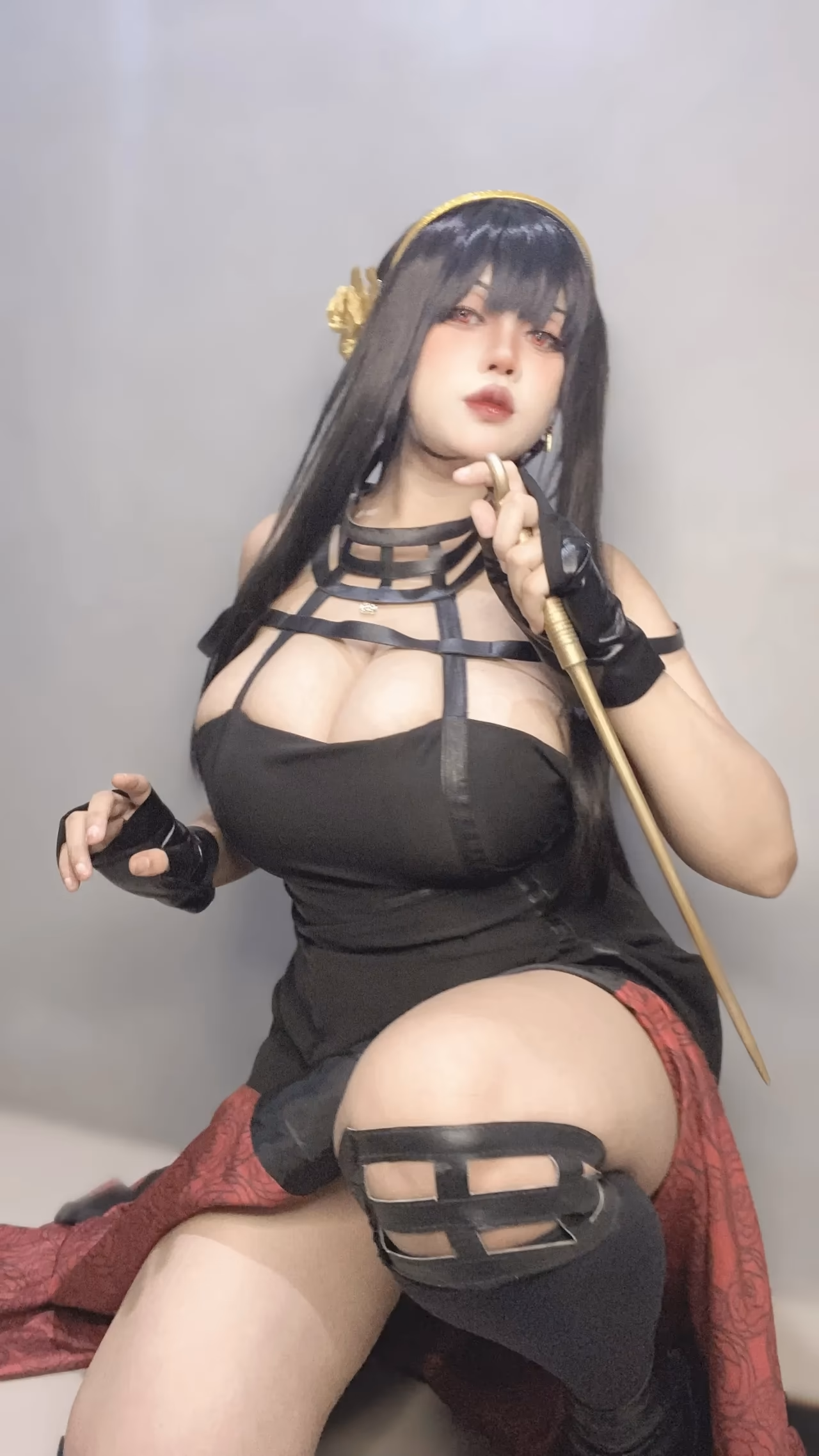 Ciju as Yor Forger — cosplay photo 12 of 38