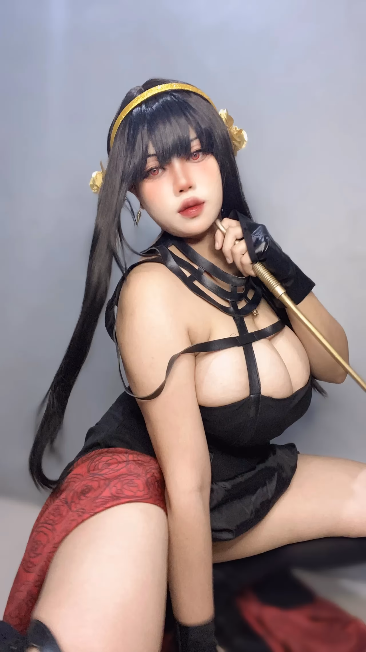 Ciju as Yor Forger — cosplay photo 18 of 38