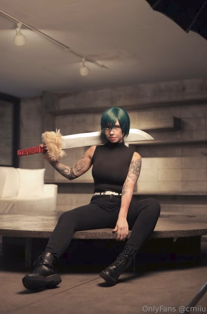 Cmiiu as Maki Zenin — cosplay photo 5 of 47