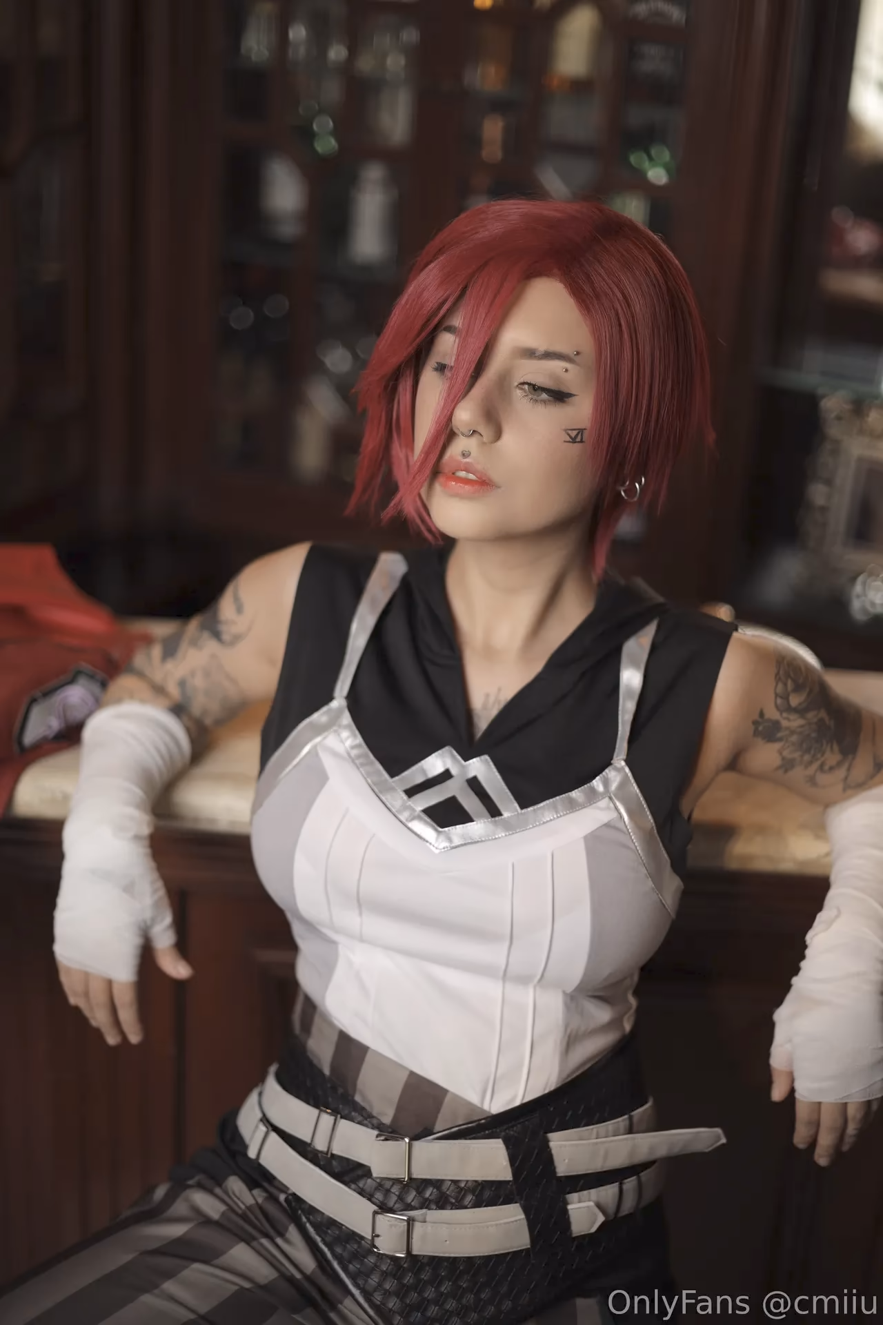 Cmiiu as Vi — cosplay photo 11 of 22