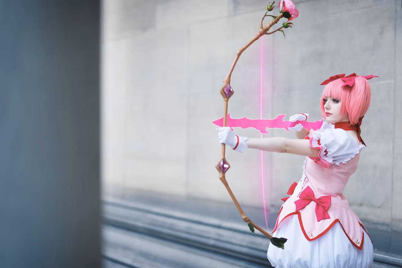 Colorful Kitten as Madoka Kaname — cosplay photo 13 of 18