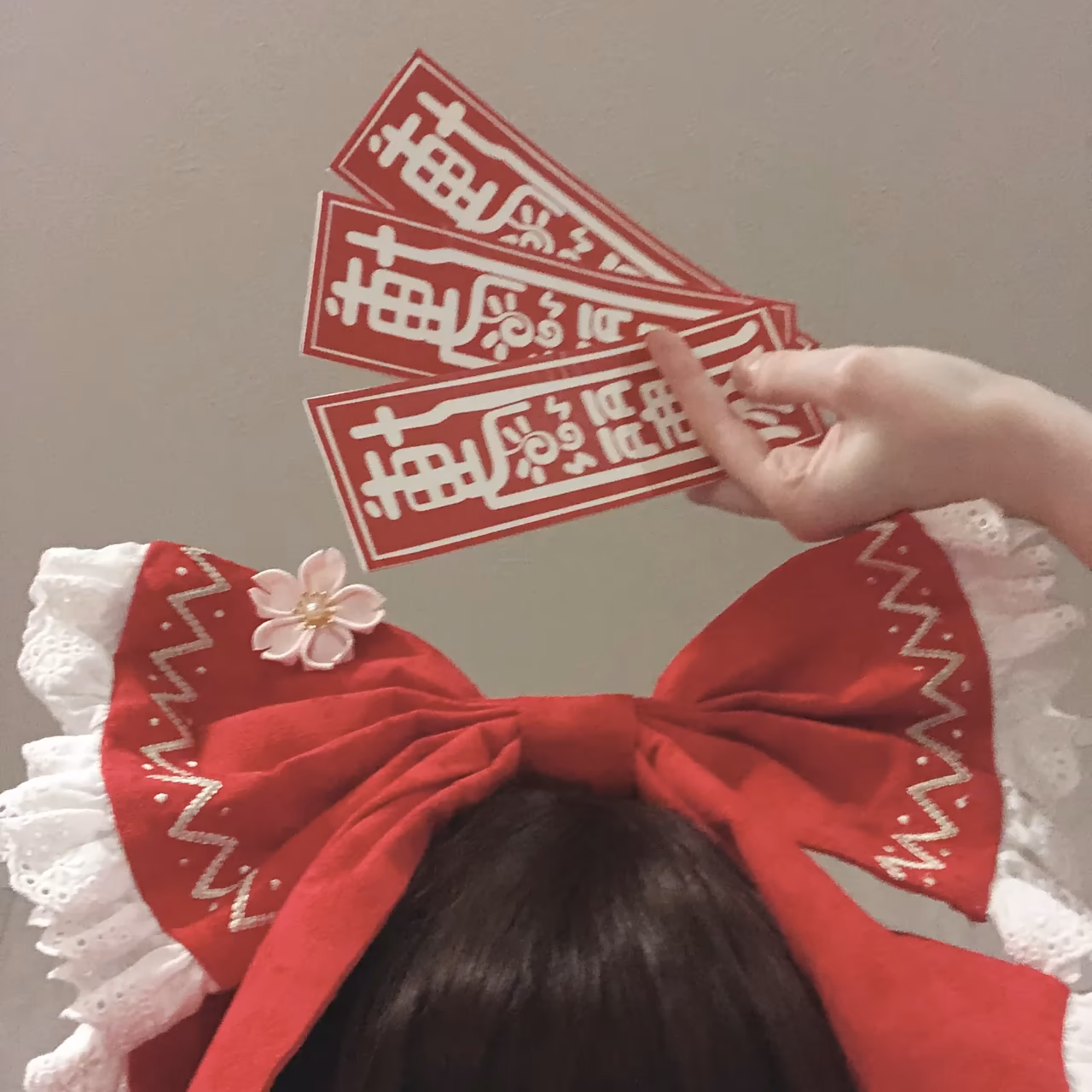 Colorful Kitten as Reimu Hakurei — cosplay photo 8 of 12