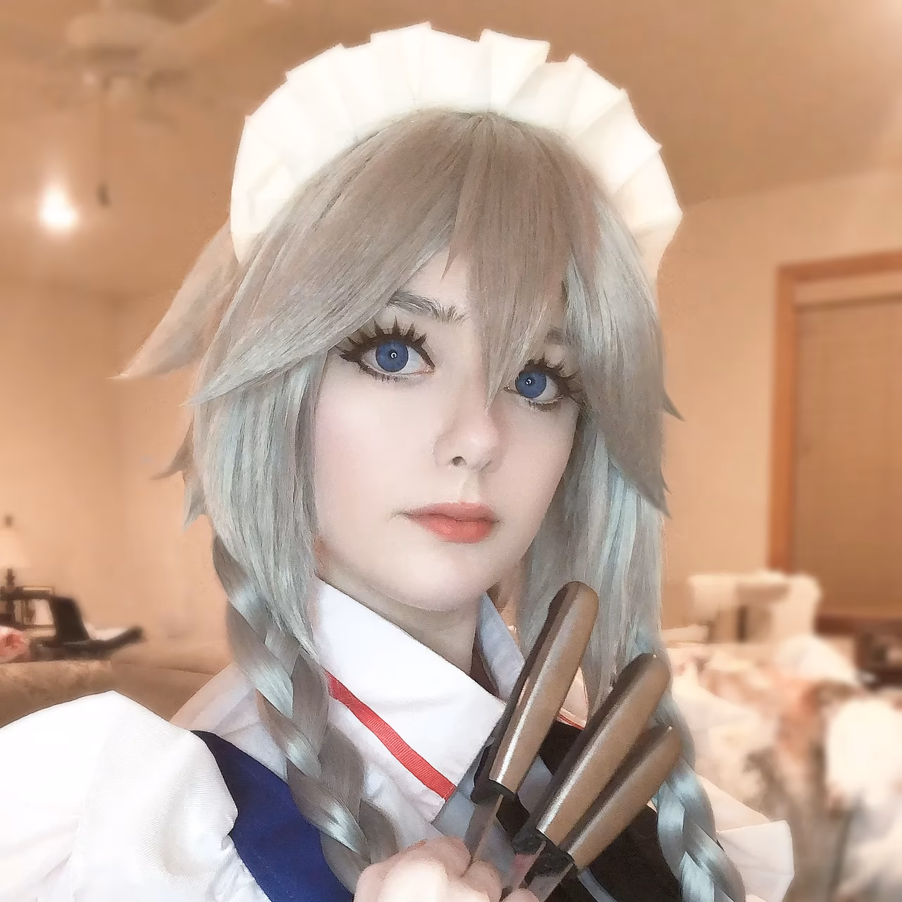 Colorful Kitten as Sakuya Izayoi — cosplay photo 10 of 11
