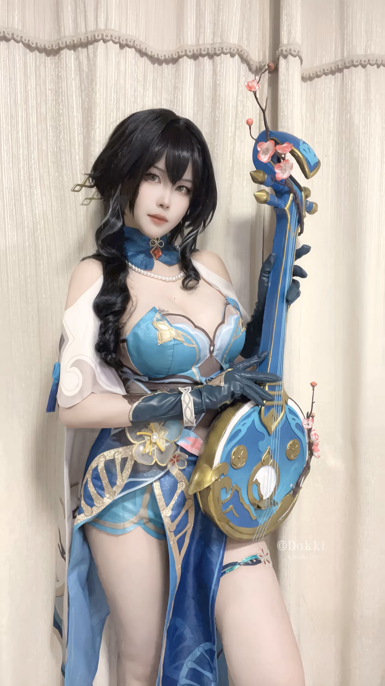 DakkiYi as Ruan Mei — cosplay photo 15 of 51