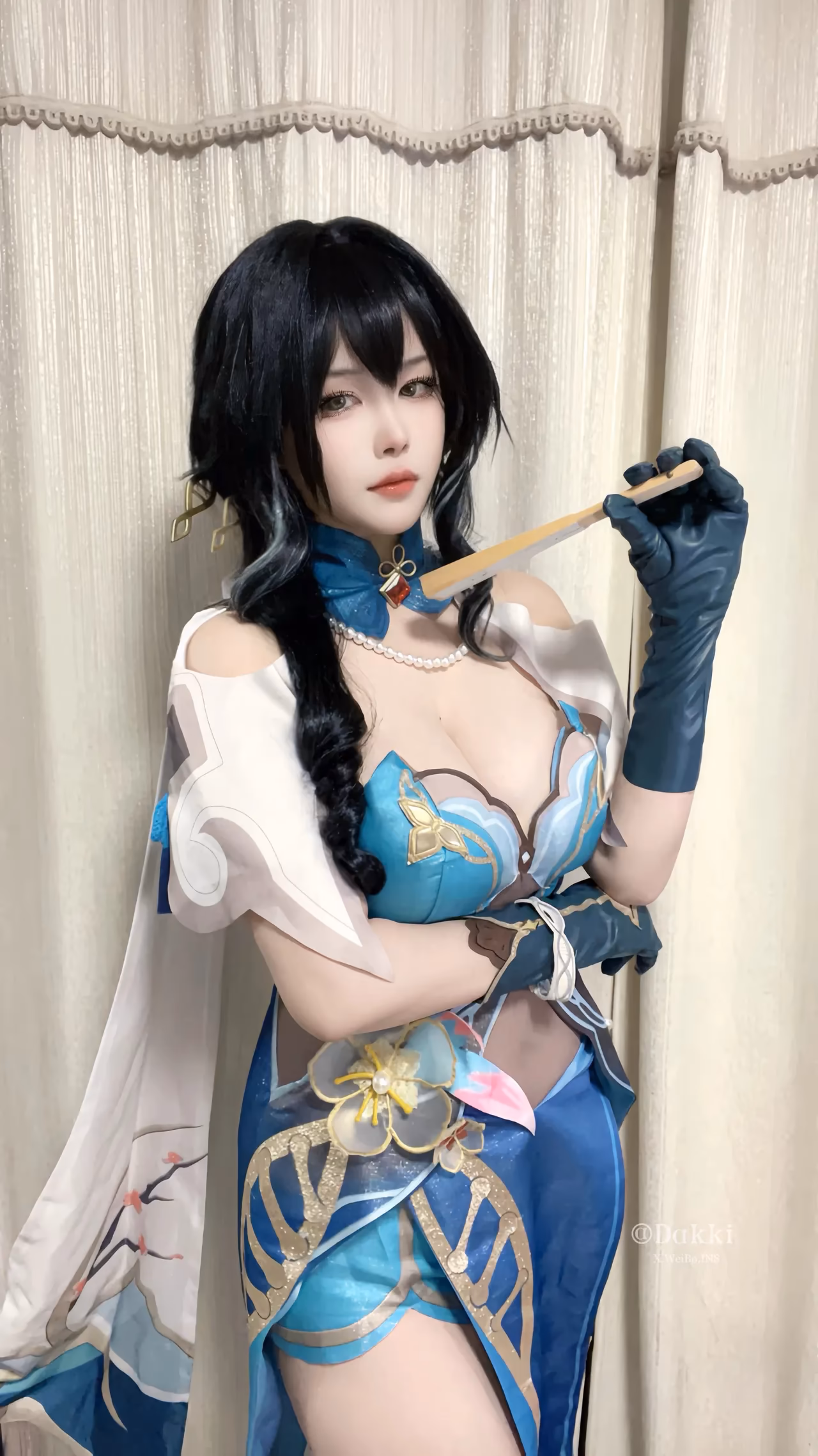 DakkiYi as Ruan Mei — cosplay photo 17 of 51