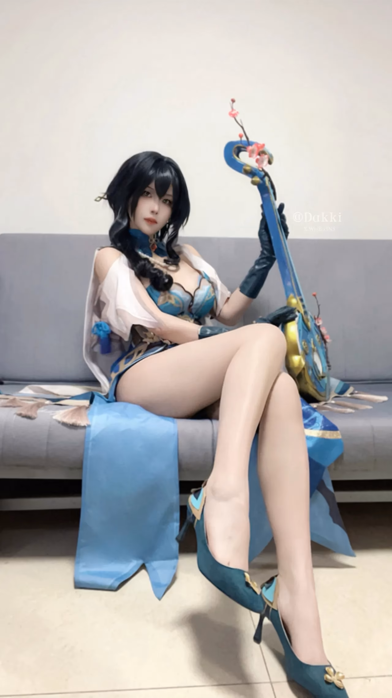 DakkiYi as Ruan Mei — cosplay photo 33 of 51