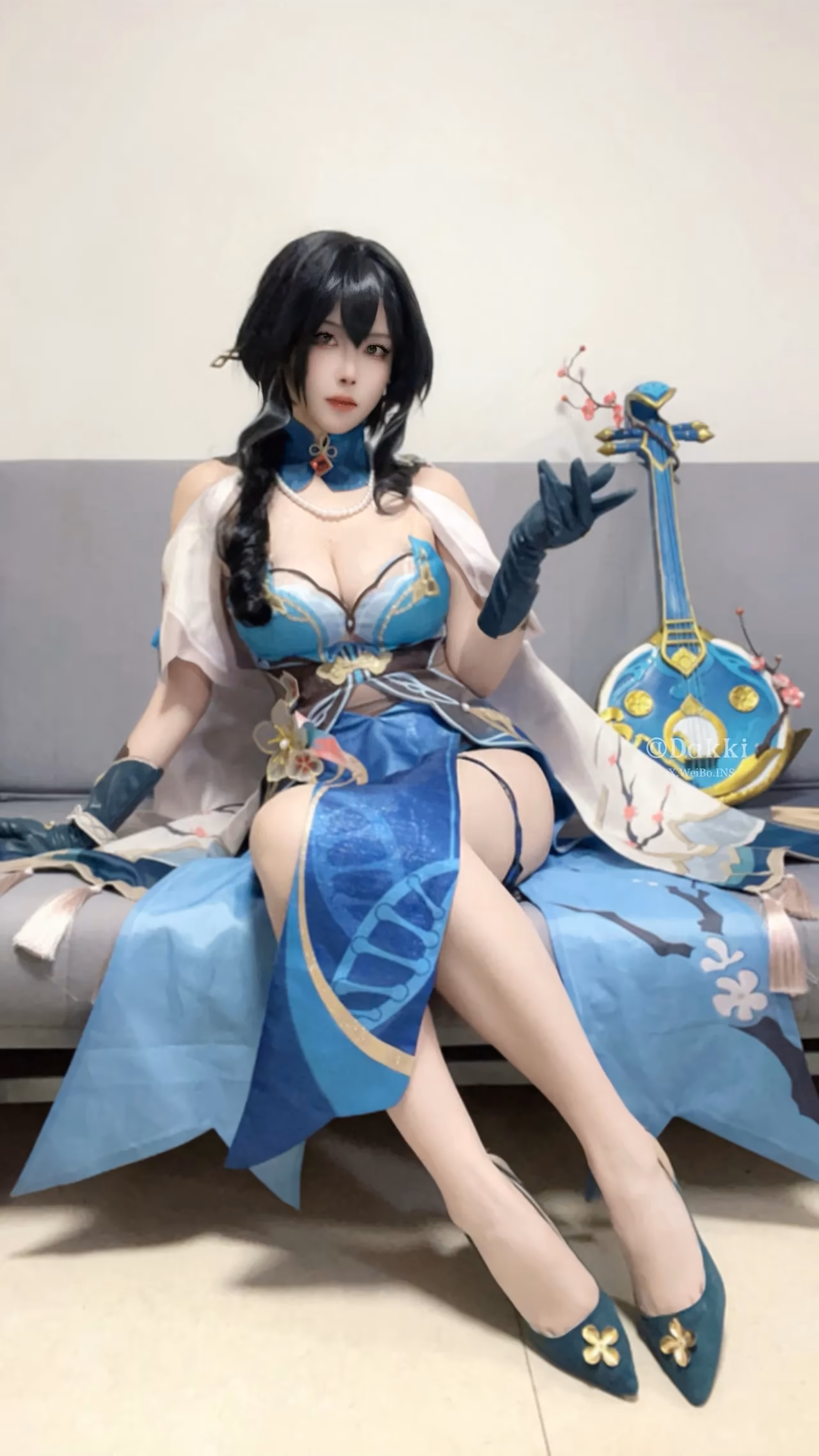 DakkiYi as Ruan Mei — cosplay photo 44 of 51