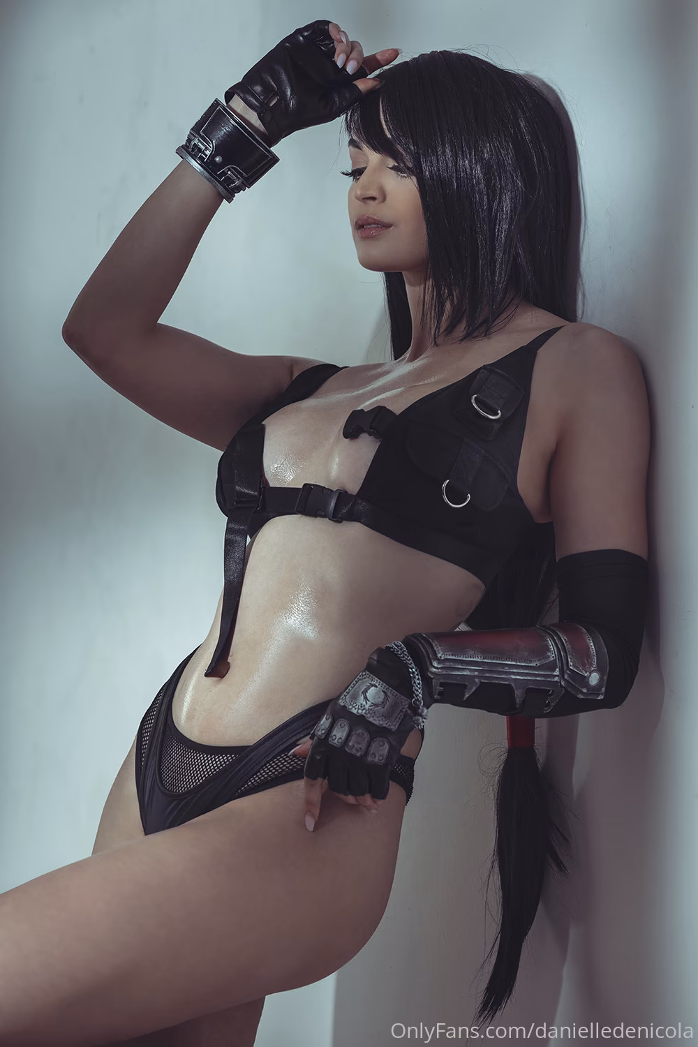Danielle DeNicola as Tifa Lockhart — cosplay photo 15 of 29