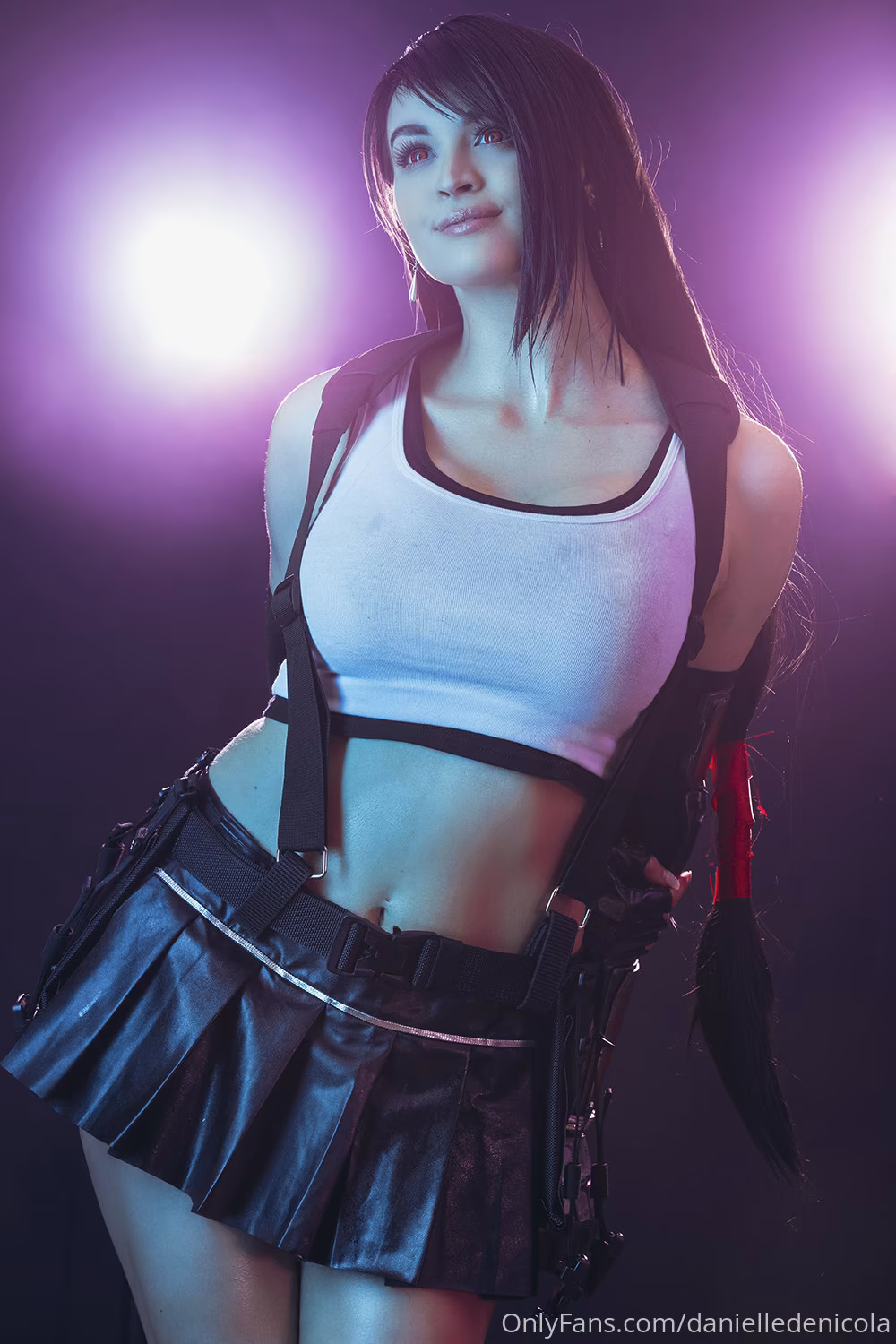 Danielle DeNicola as Tifa Lockhart — cosplay photo 2 of 29