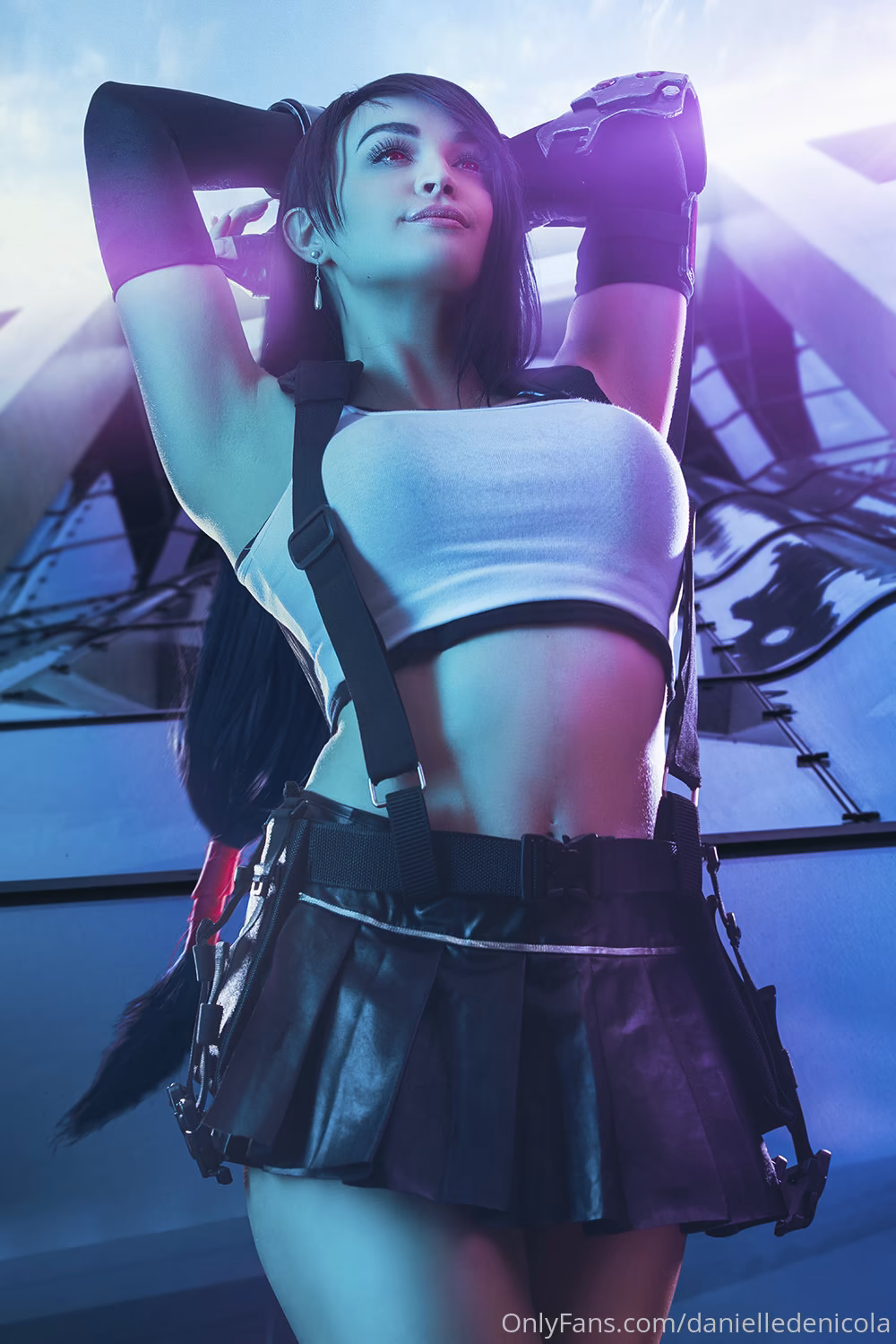 Danielle DeNicola as Tifa Lockhart — cosplay photo 4 of 29