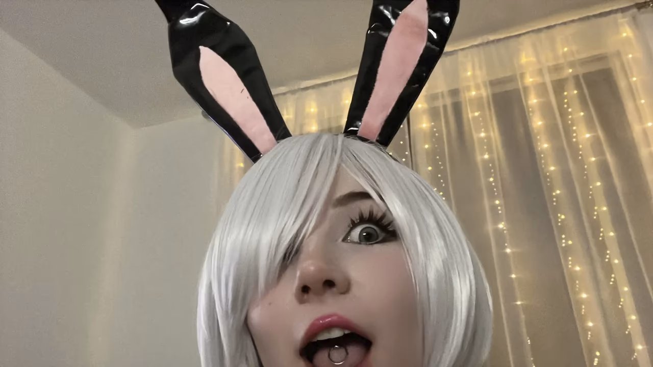 Danielle Mercedie as 2B — cosplay photo 3 of 100