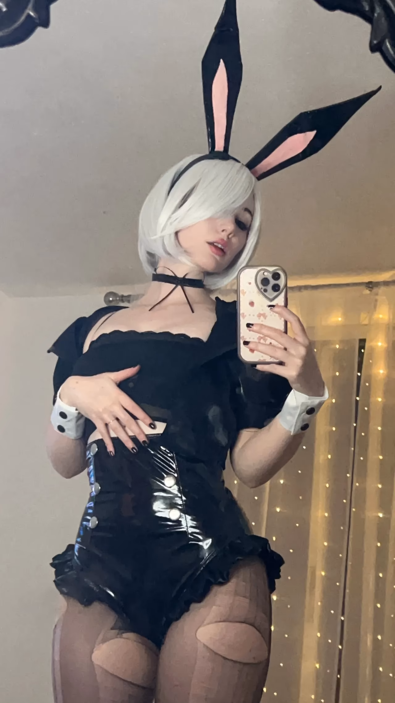 Danielle Mercedie as 2B — cosplay photo 40 of 100
