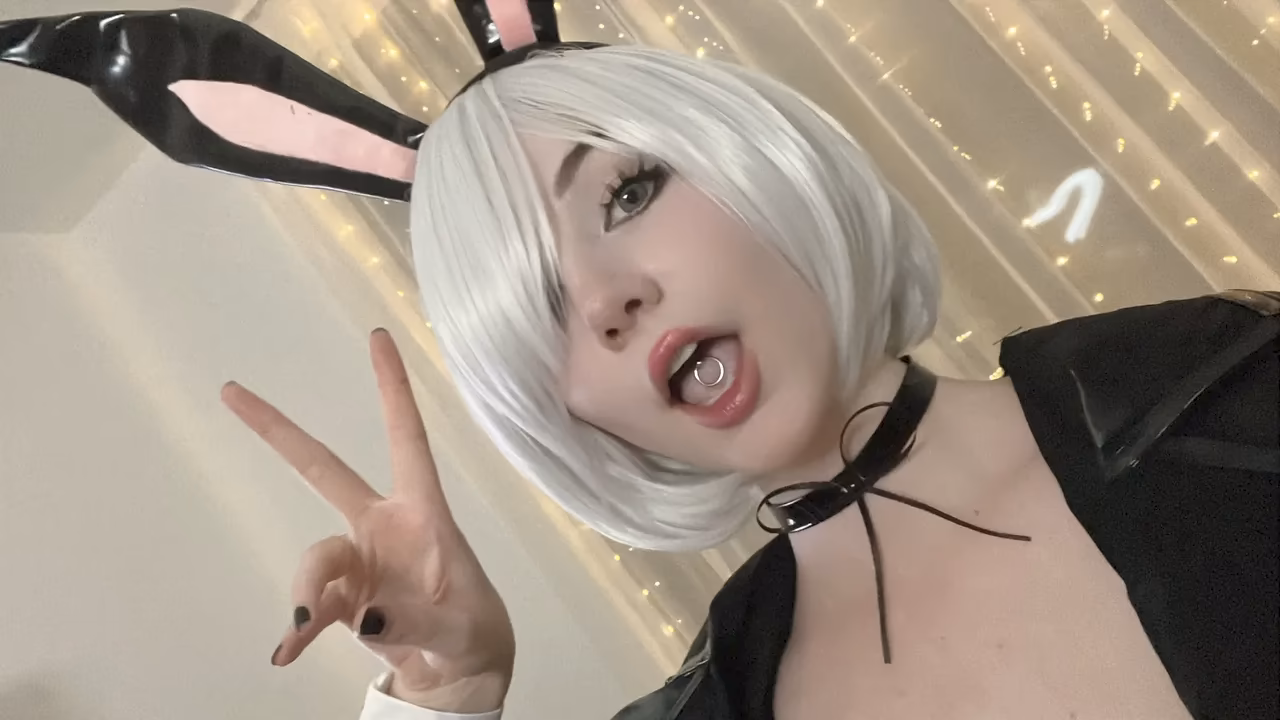 Danielle Mercedie as 2B — cosplay photo 6 of 100