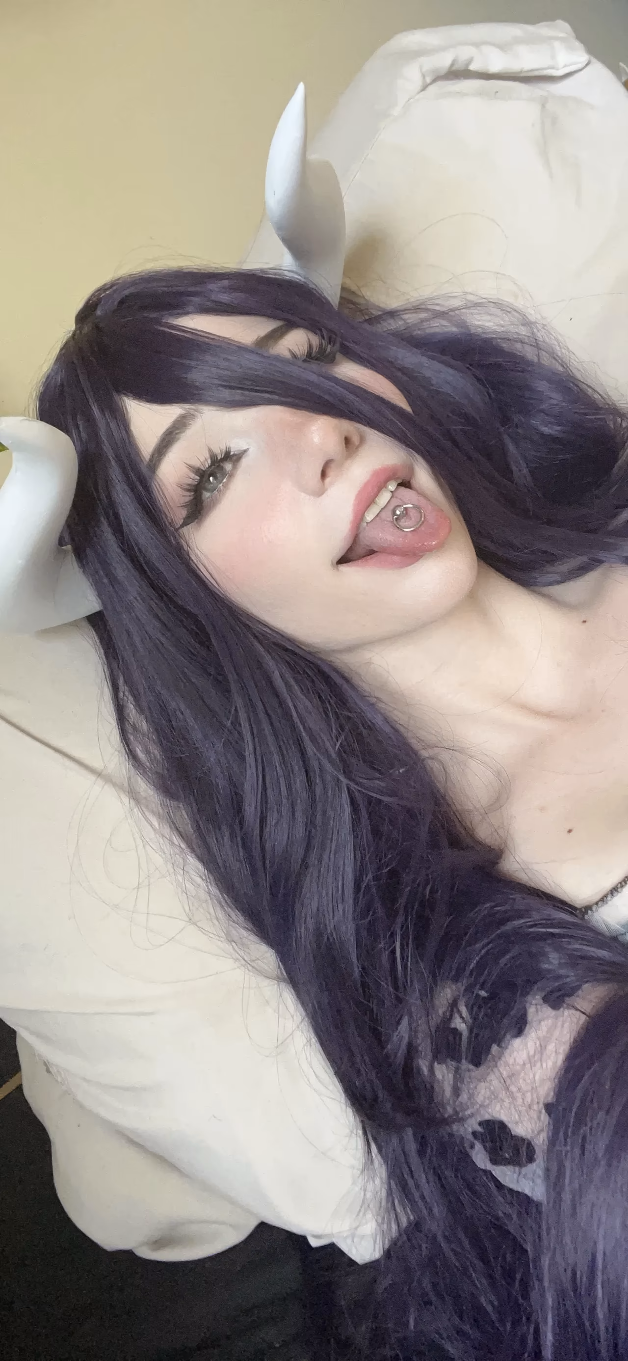 Danielle Mercedie as Albedo — cosplay photo 162 of 166