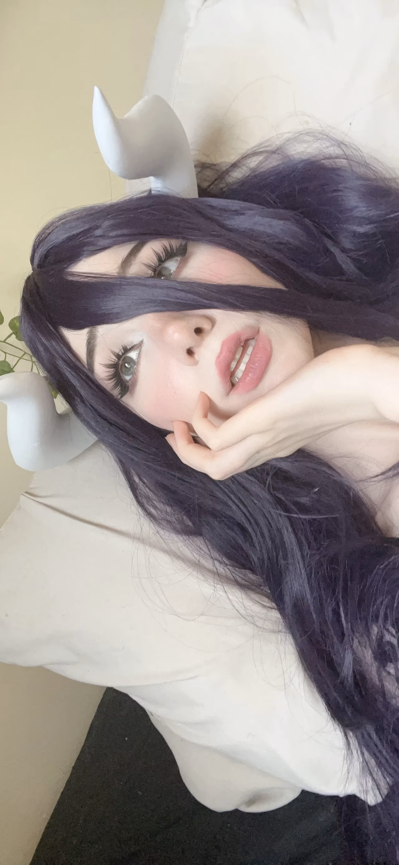 Danielle Mercedie as Albedo — cosplay photo 163 of 166
