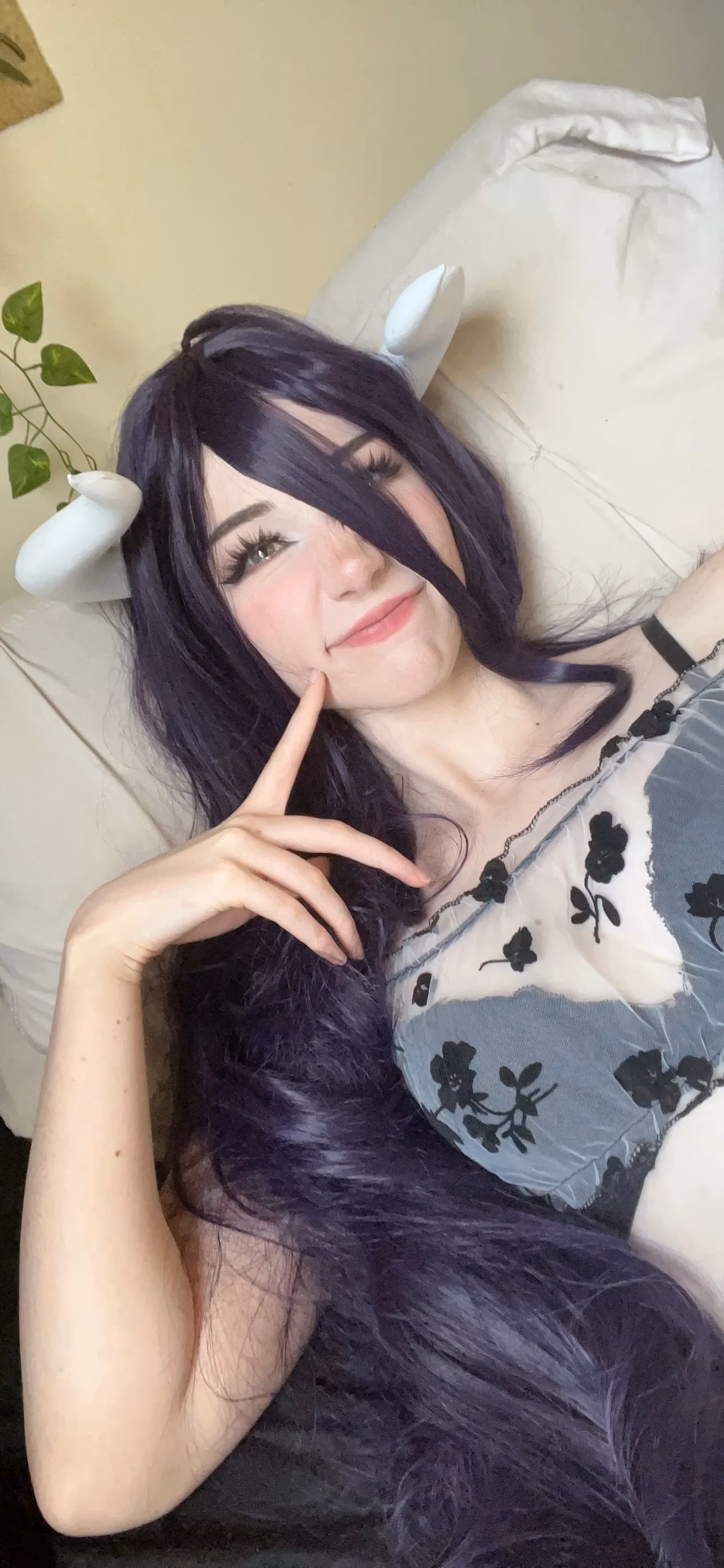 Danielle Mercedie as Albedo — cosplay photo 43 of 166