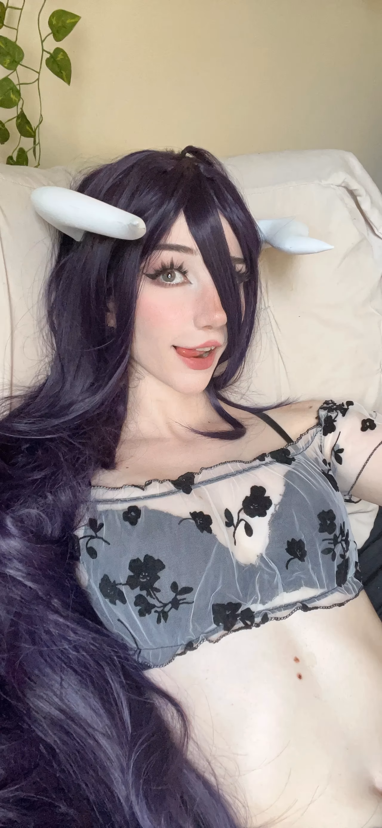 Danielle Mercedie as Albedo — cosplay photo 51 of 166