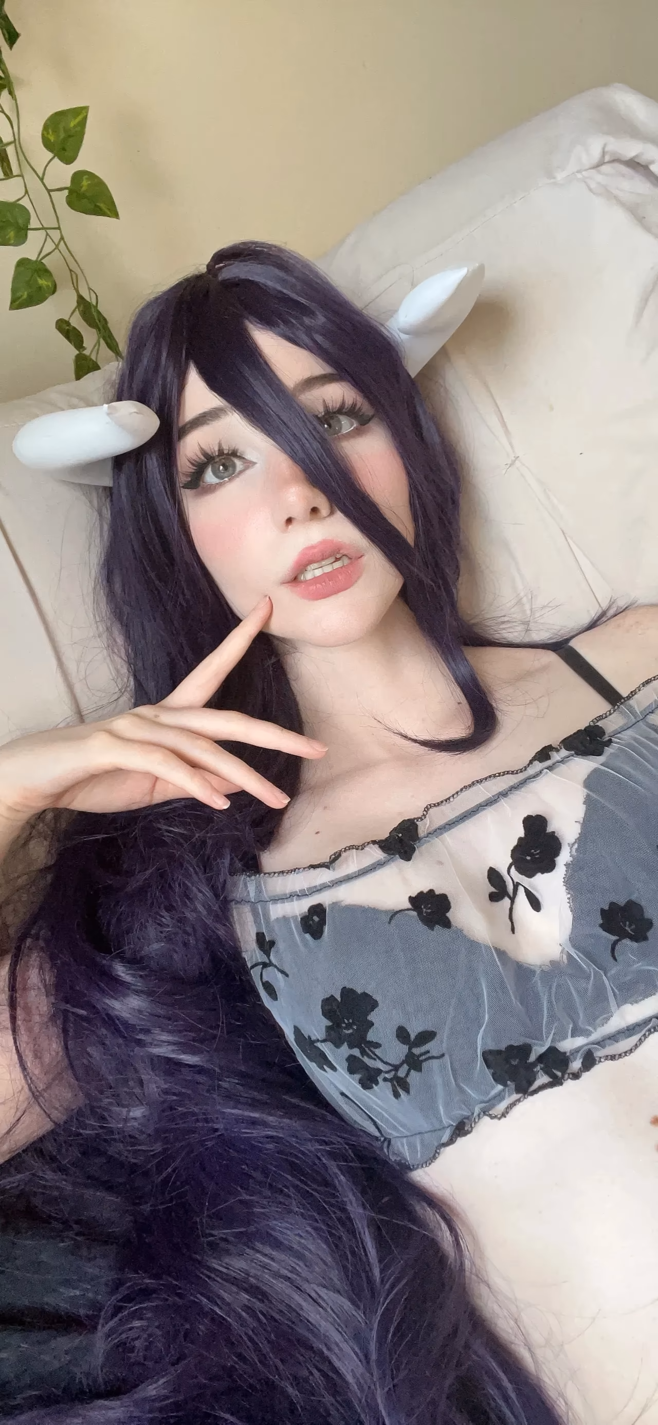 Danielle Mercedie as Albedo — cosplay photo 57 of 166