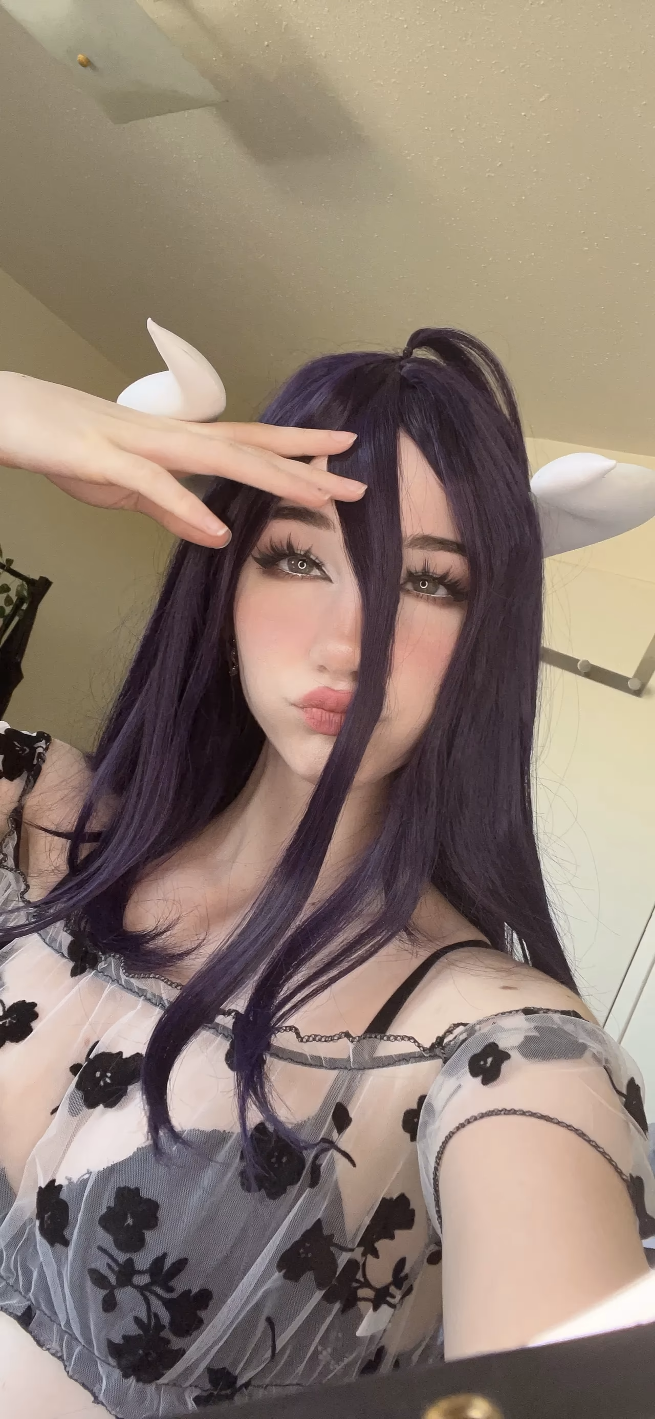 Danielle Mercedie as Albedo — cosplay photo 70 of 166