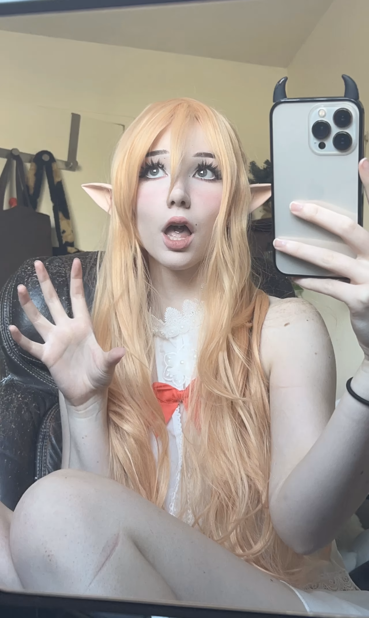 Danielle Mercedie as Asuna Yuuki — cosplay photo 6 of 103