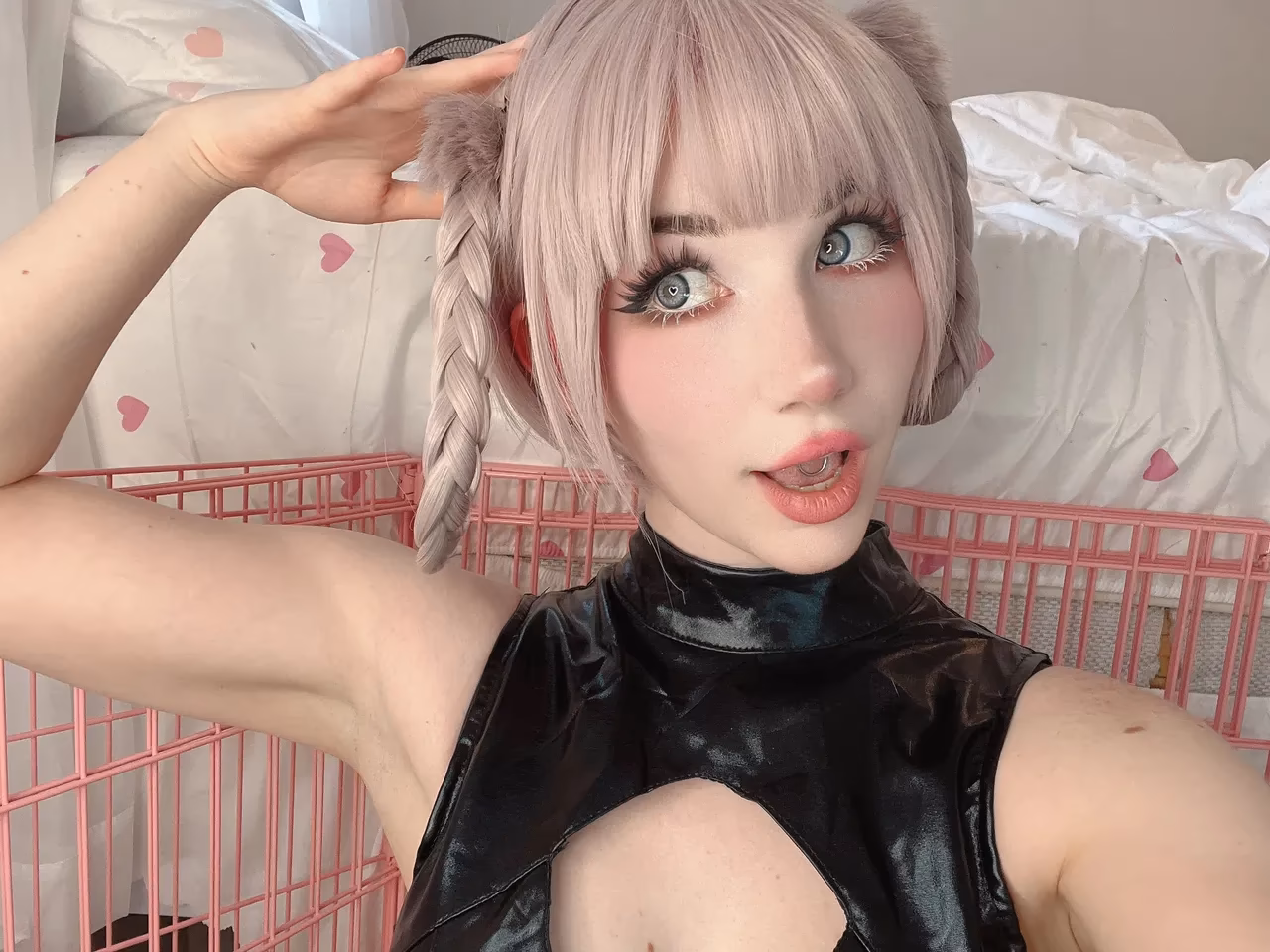 Danielle Mercedie as Nazuna Nanakusa — cosplay photo 40 of 89