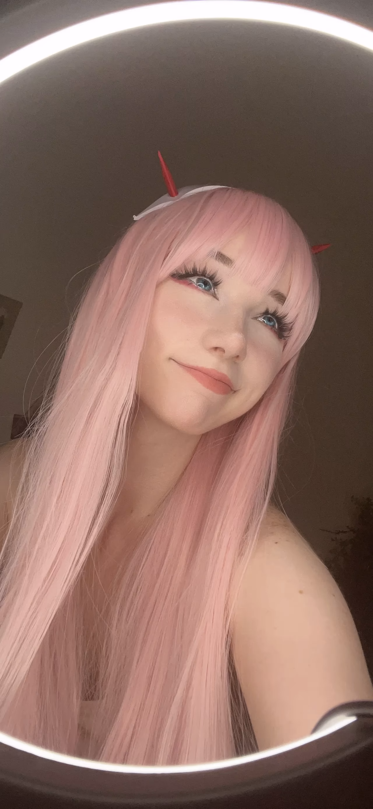 Danielle Mercedie as Zero Two — cosplay photo 107 of 110