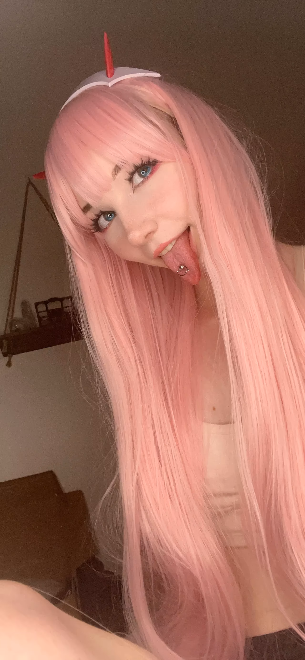 Danielle Mercedie as Zero Two — cosplay photo 109 of 110