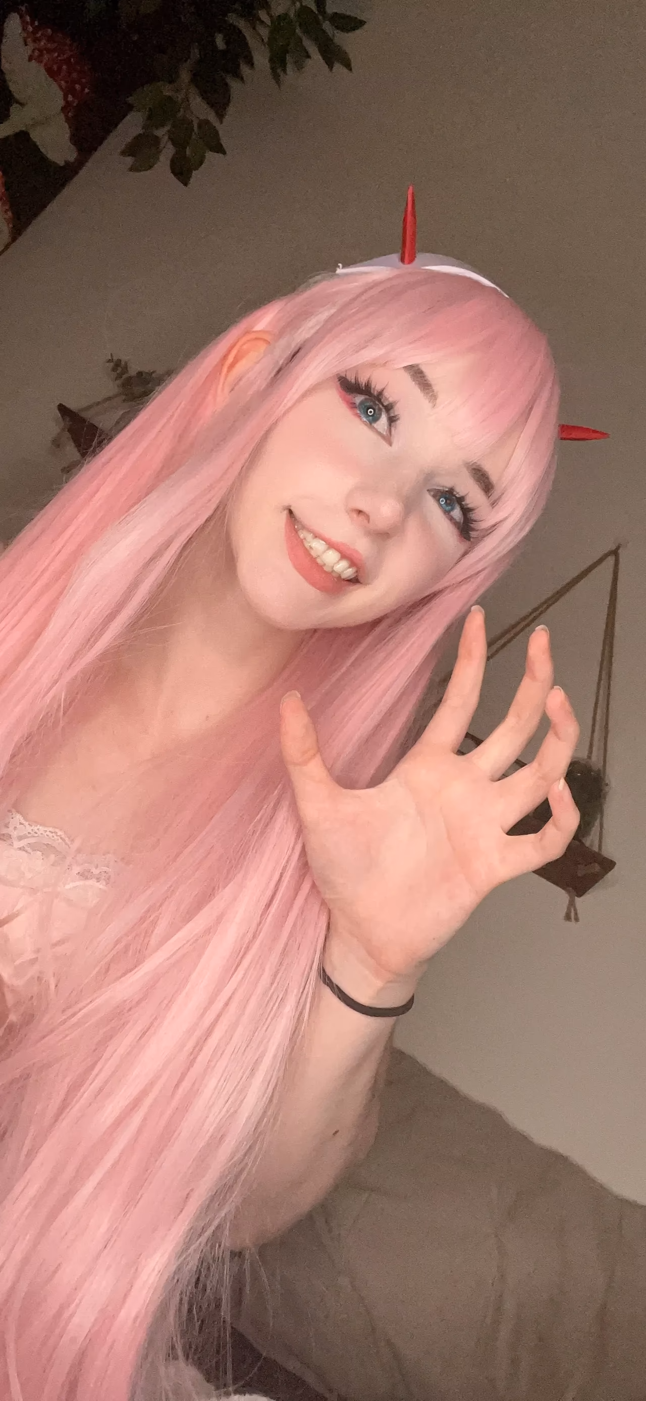 Danielle Mercedie as Zero Two — cosplay photo 19 of 110