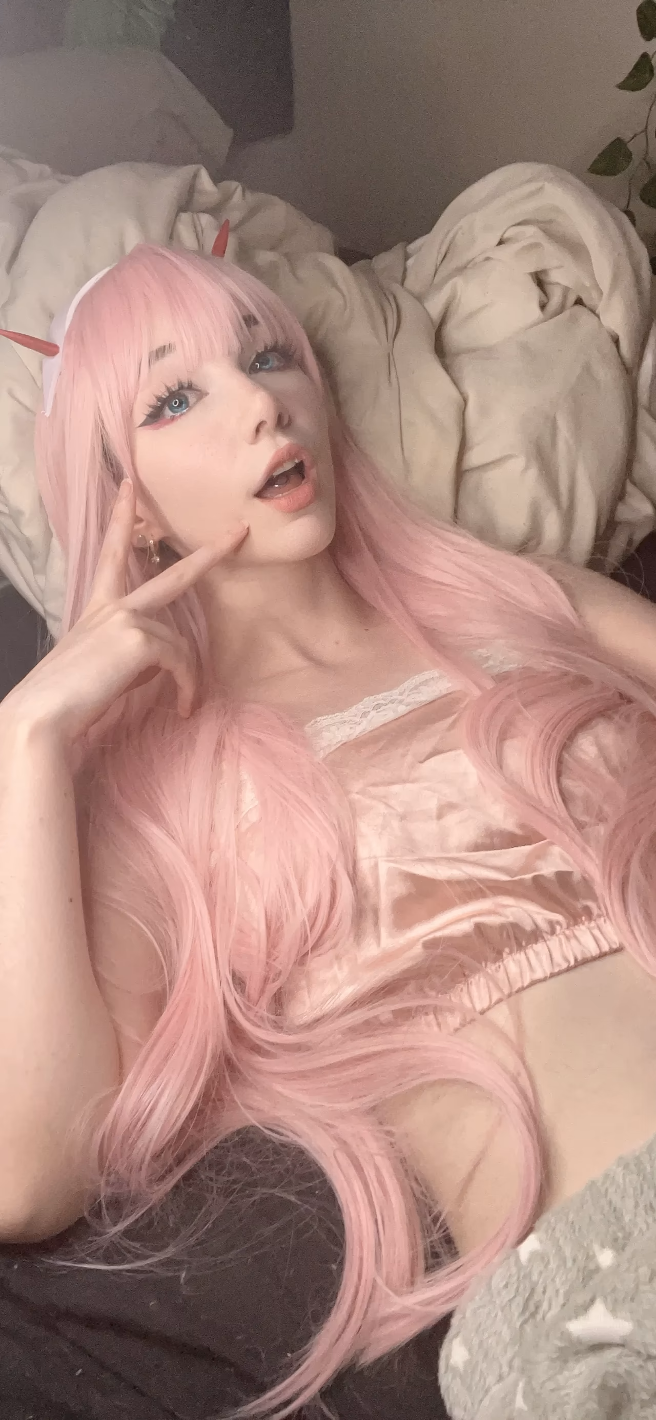 Danielle Mercedie as Zero Two — cosplay photo 31 of 110