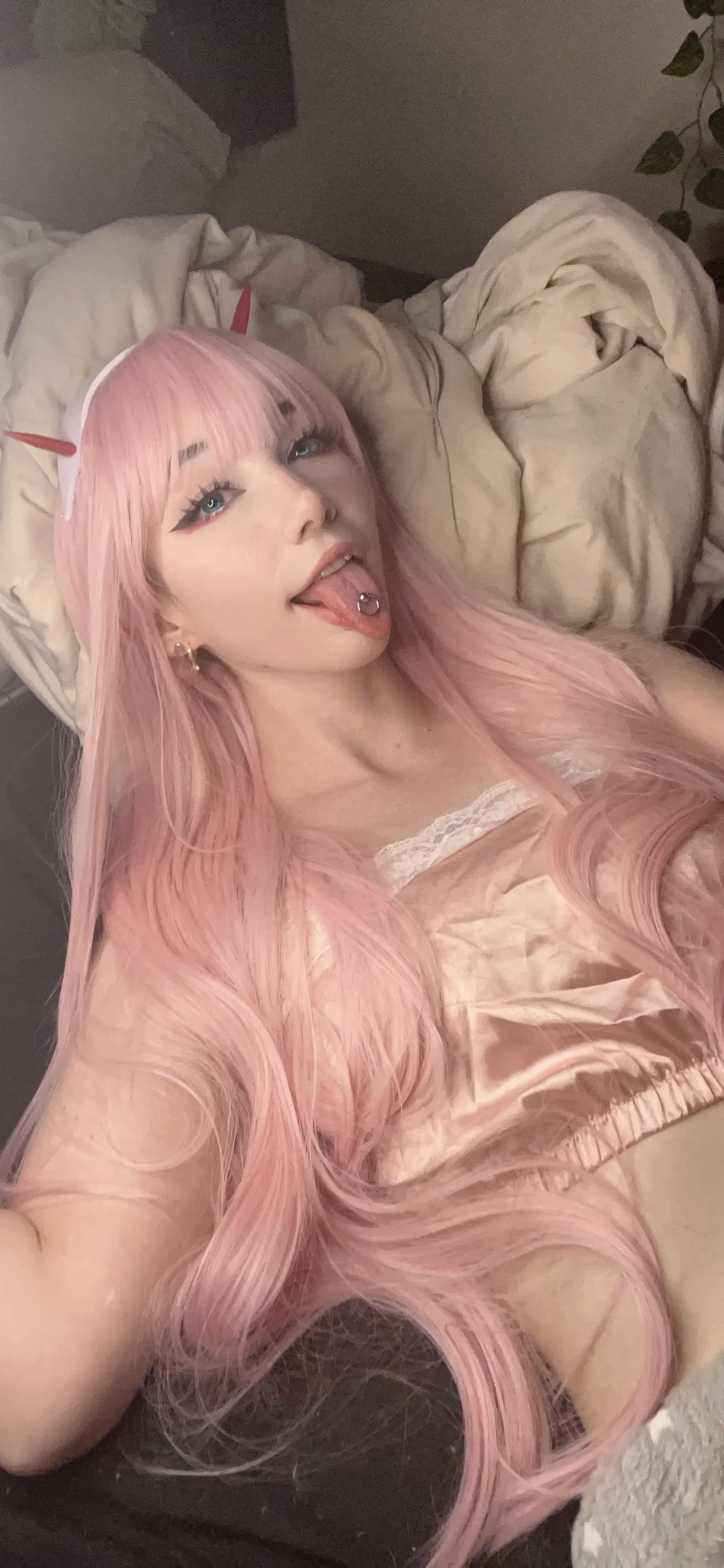 Danielle Mercedie as Zero Two — cosplay photo 32 of 110