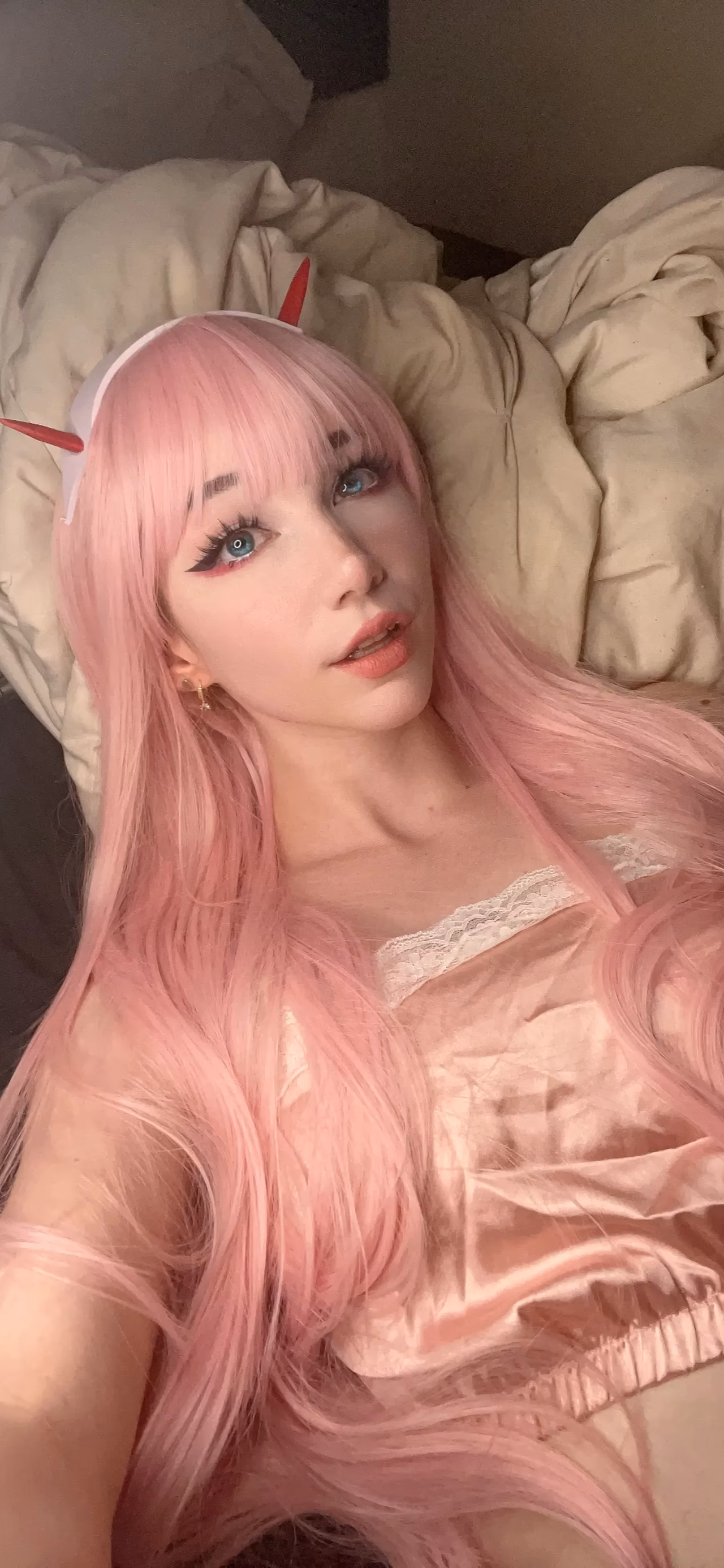 Danielle Mercedie as Zero Two — cosplay photo 37 of 110